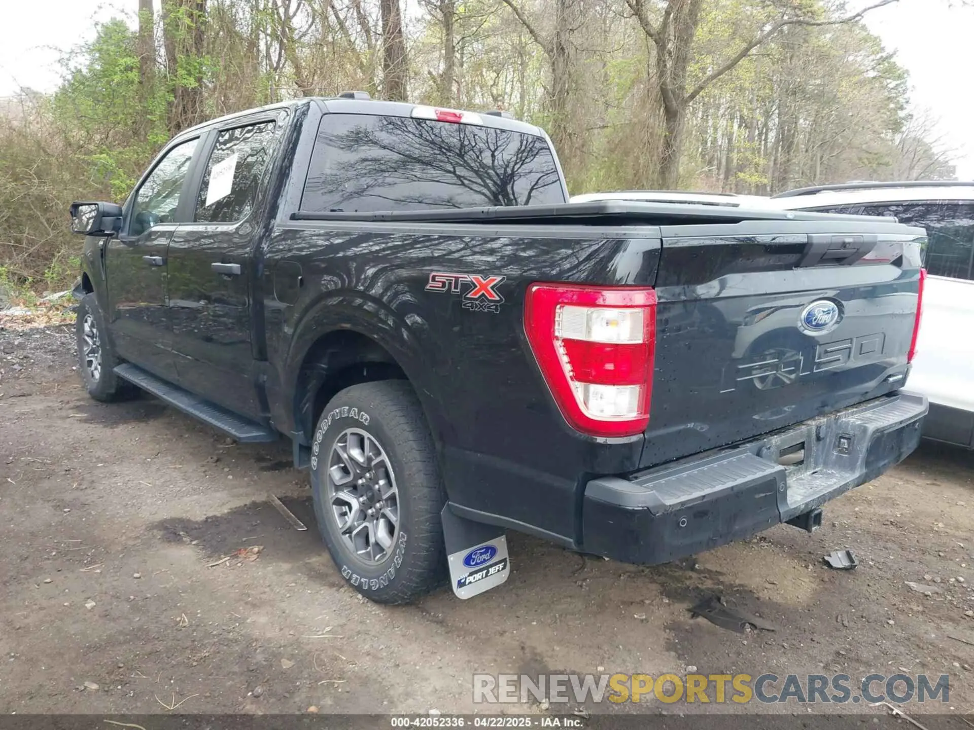 3 Photograph of a damaged car 1FTEW1EP8MFC90832 FORD F-150 2021