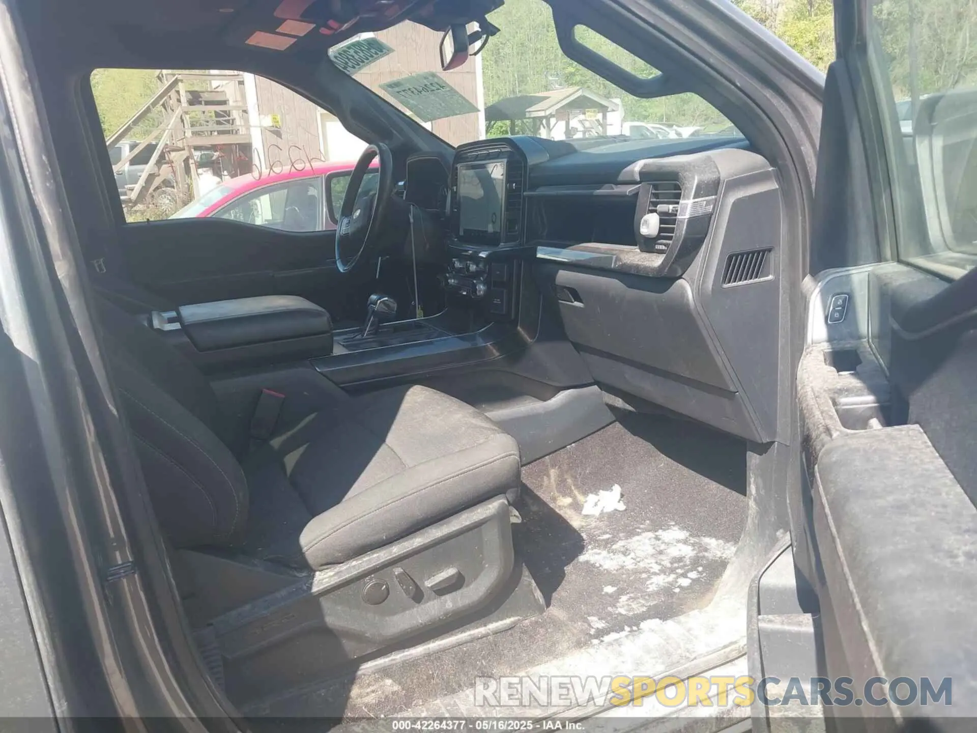 5 Photograph of a damaged car 1FTEW1EPXMFC90542 FORD F-150 2021