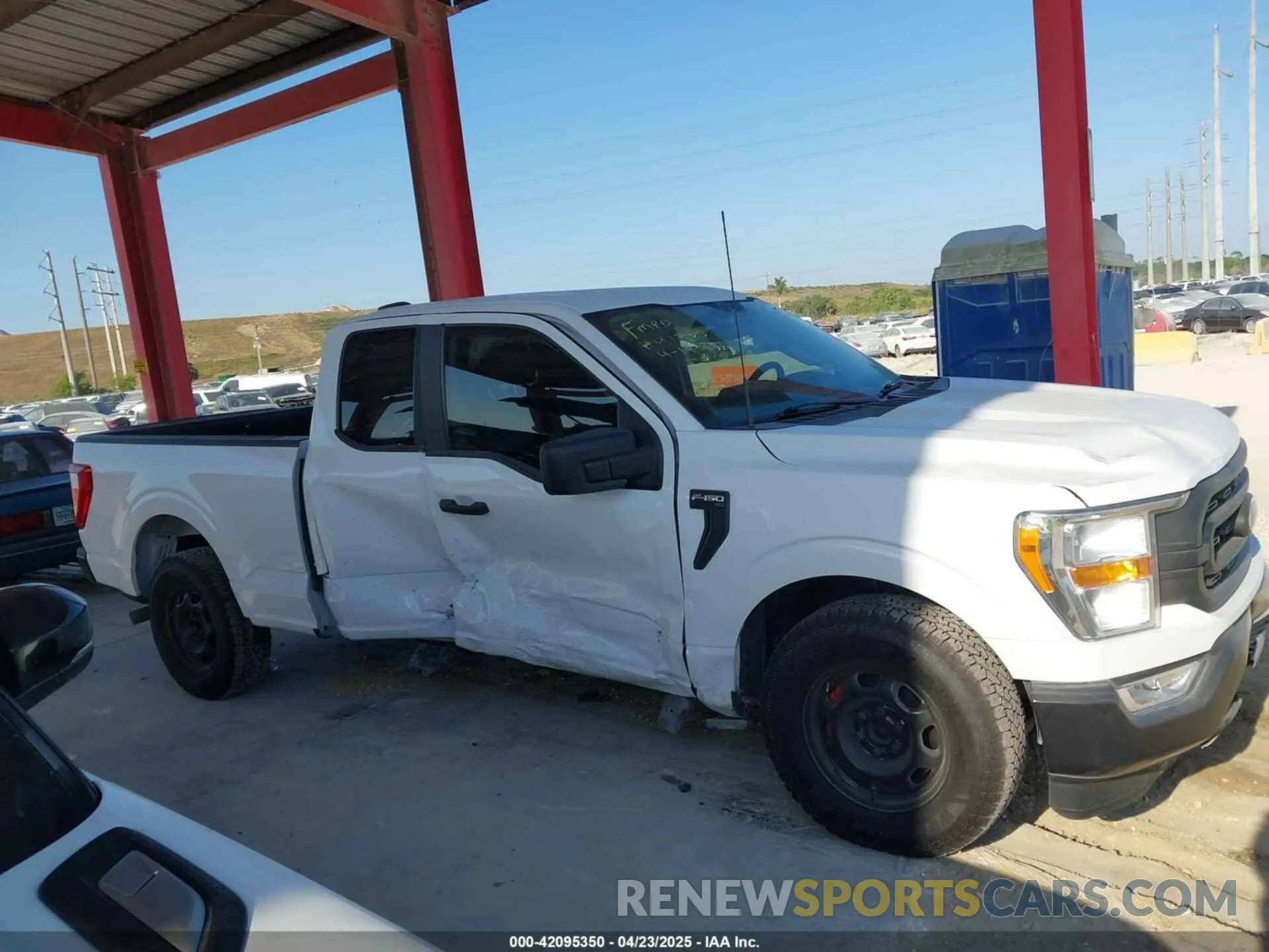 13 Фотография поврежденного автомобиля 1FTEX1C56MKE47893 FORD F-150 2021