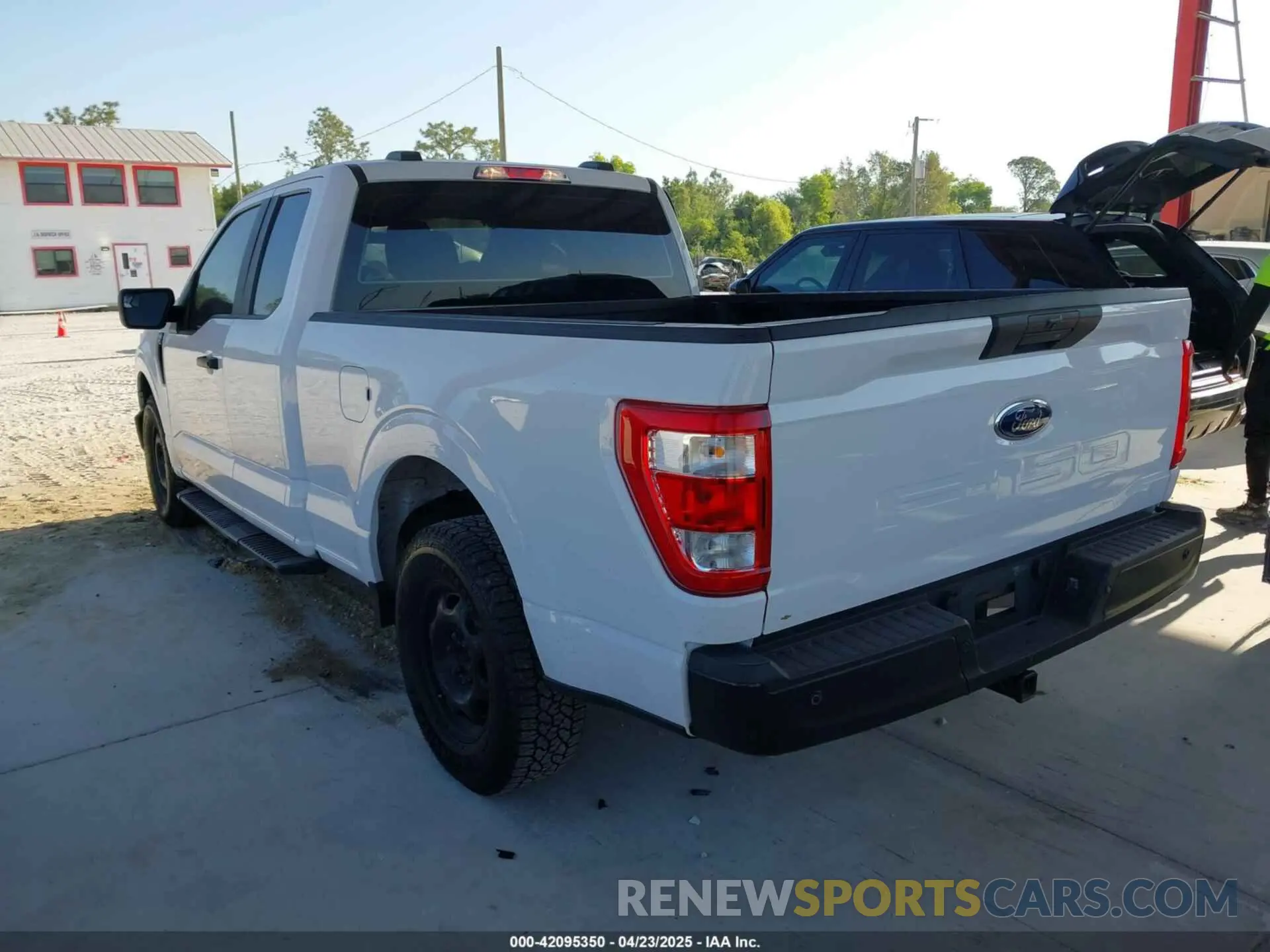 3 Фотография поврежденного автомобиля 1FTEX1C56MKE47893 FORD F-150 2021