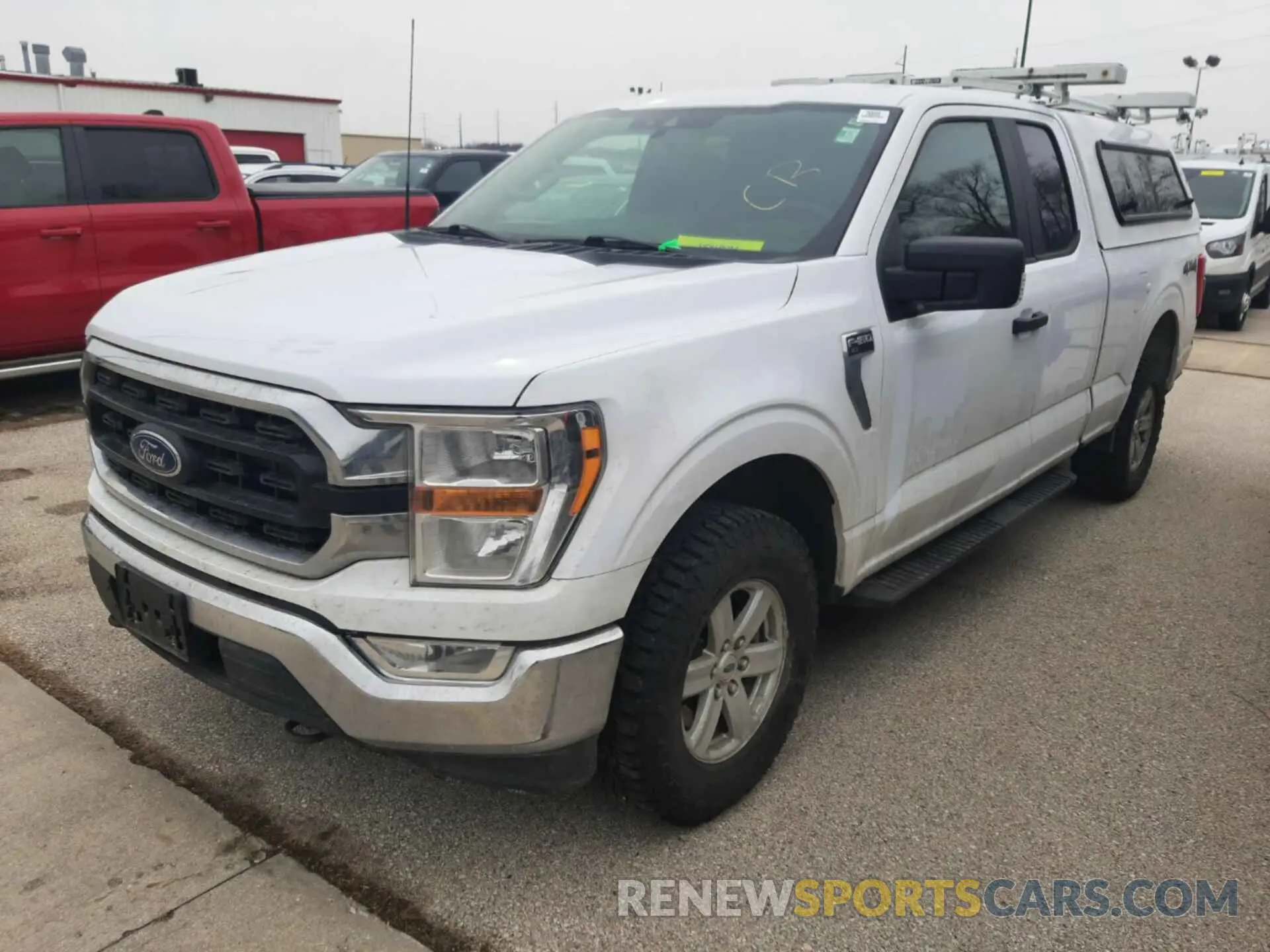 14 Photograph of a damaged car 1FTEX1EP1MKE25931 FORD F-150 2021