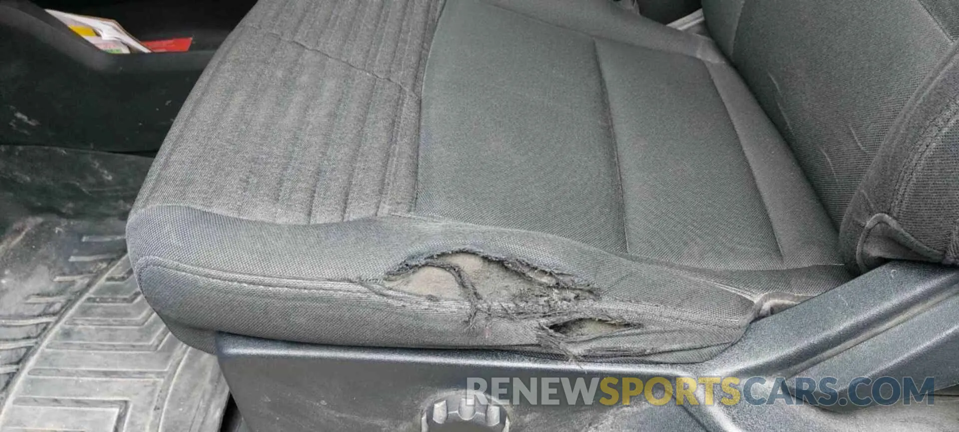 8 Photograph of a damaged car 1FTFW1E50MFB53774 FORD F-150 2021