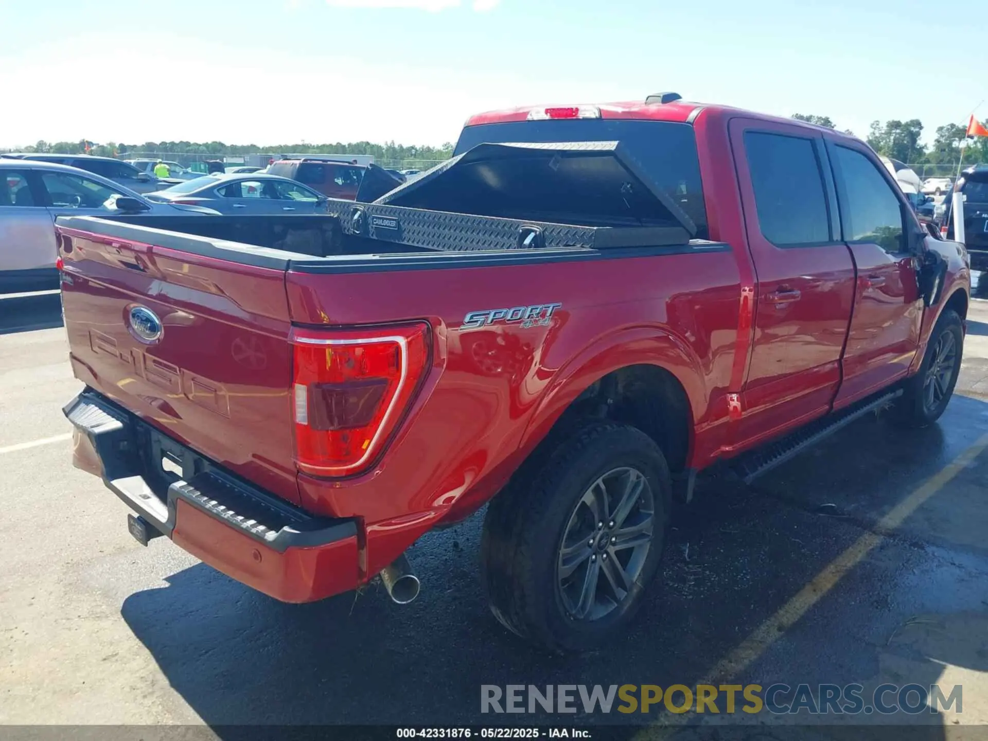 4 Photograph of a damaged car 1FTFW1E51MFA01972 FORD F-150 2021