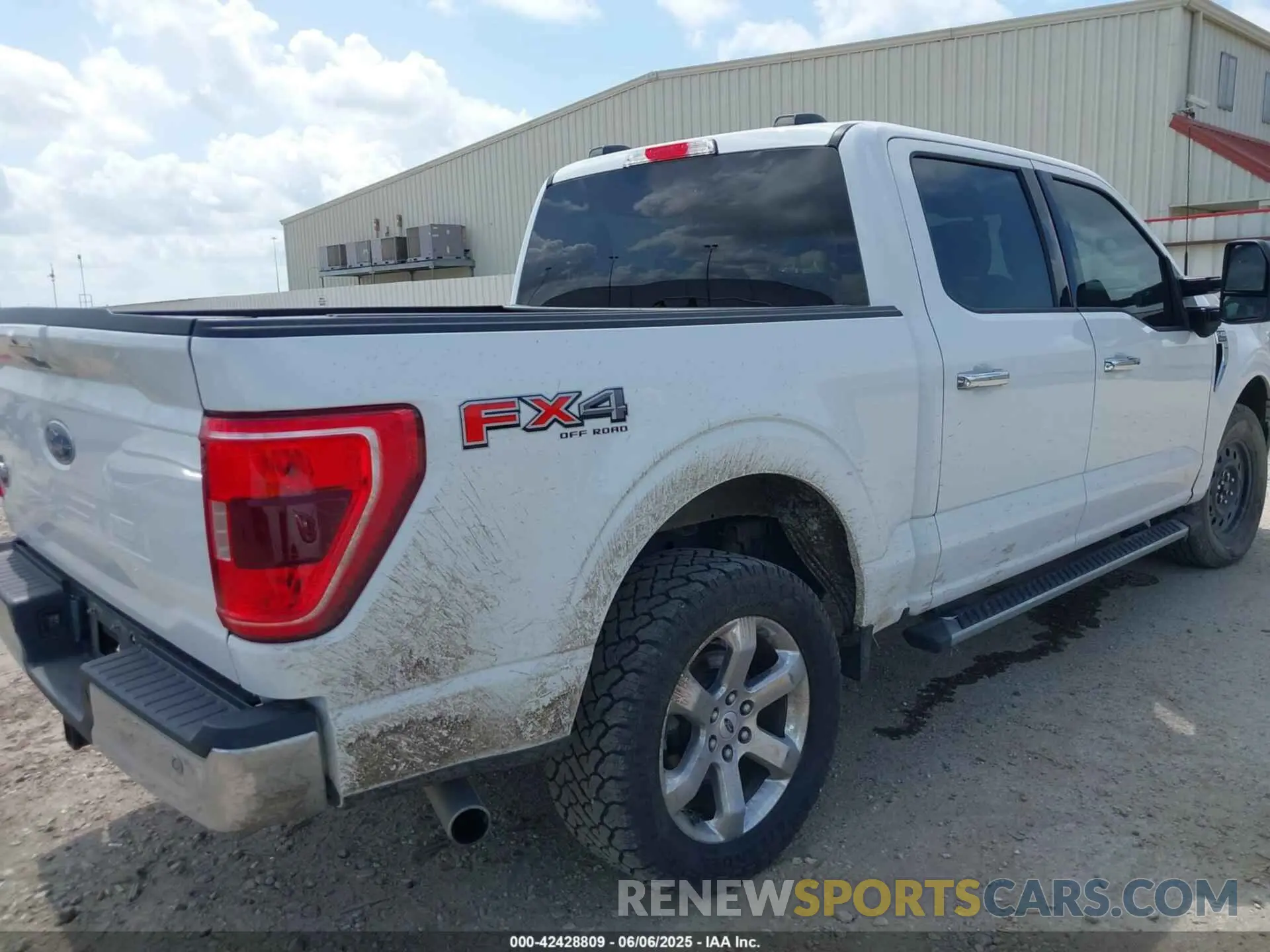 4 Photograph of a damaged car 1FTFW1E51MFC12069 FORD F-150 2021