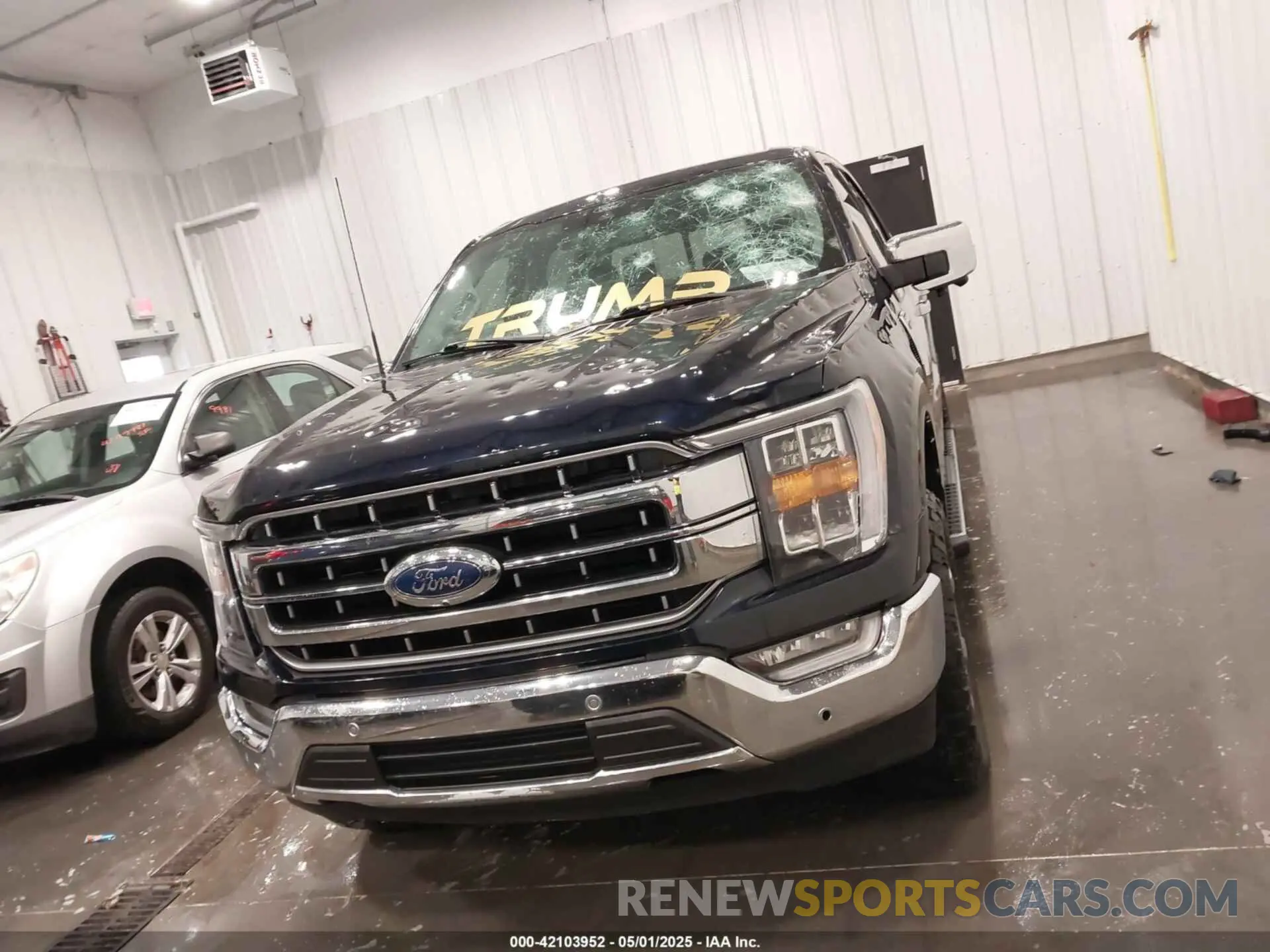 12 Photograph of a damaged car 1FTFW1E51MFC28143 FORD F-150 2021