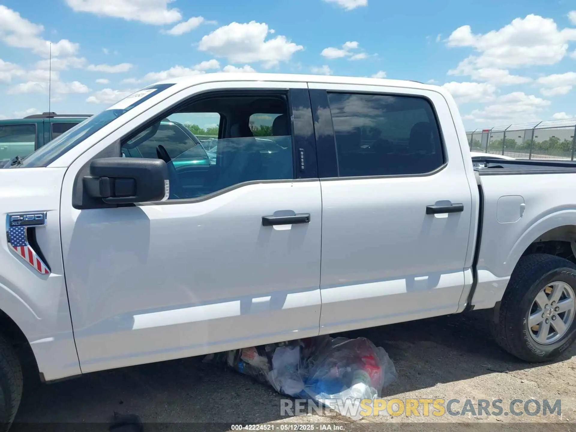 14 Photograph of a damaged car 1FTFW1E51MKD60861 FORD F-150 2021