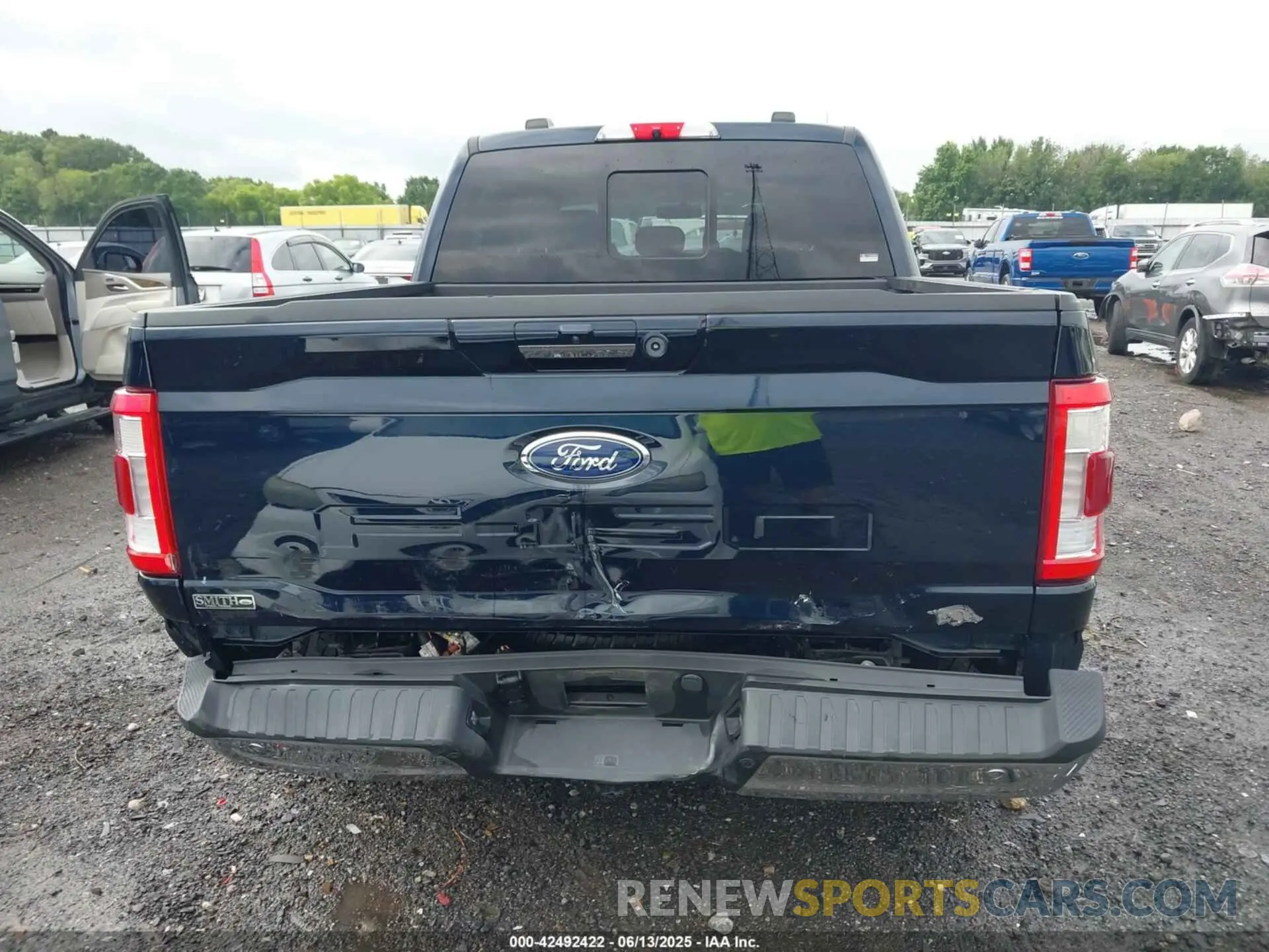 16 Photograph of a damaged car 1FTFW1E52MKD53675 FORD F-150 2021