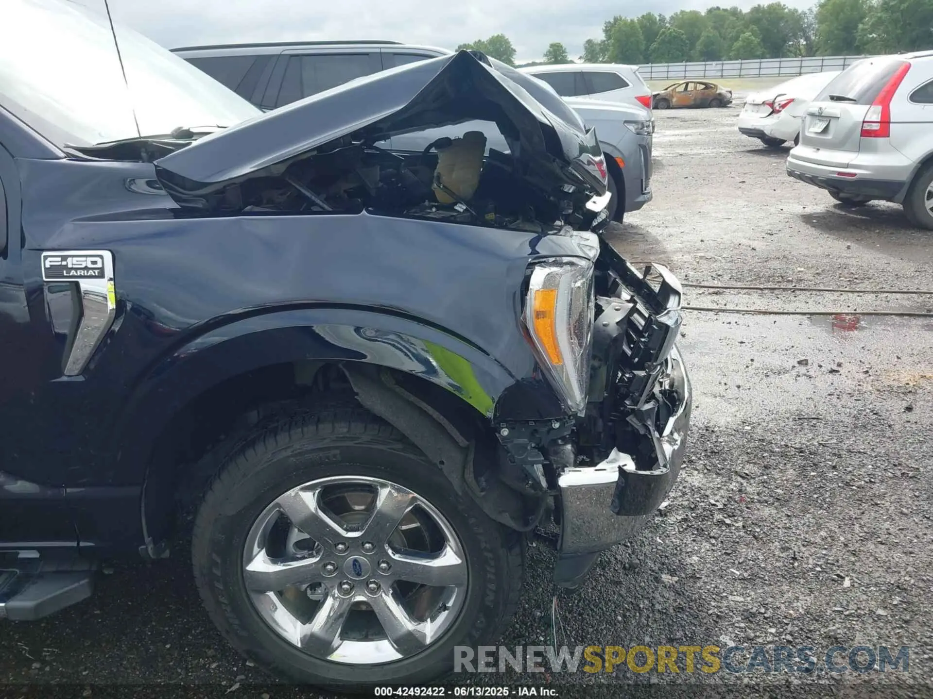 19 Photograph of a damaged car 1FTFW1E52MKD53675 FORD F-150 2021