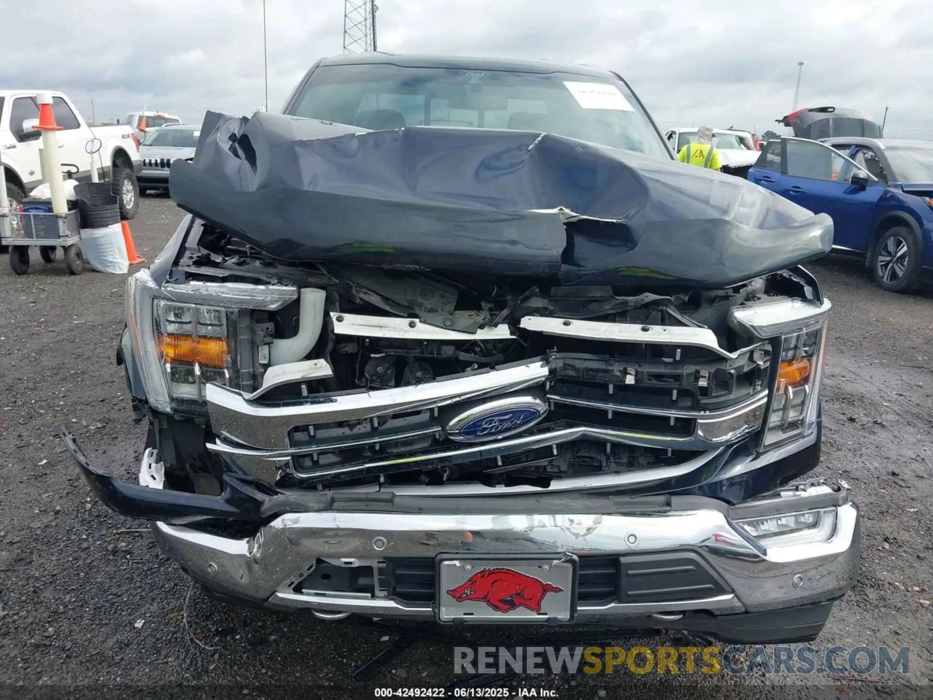 6 Photograph of a damaged car 1FTFW1E52MKD53675 FORD F-150 2021