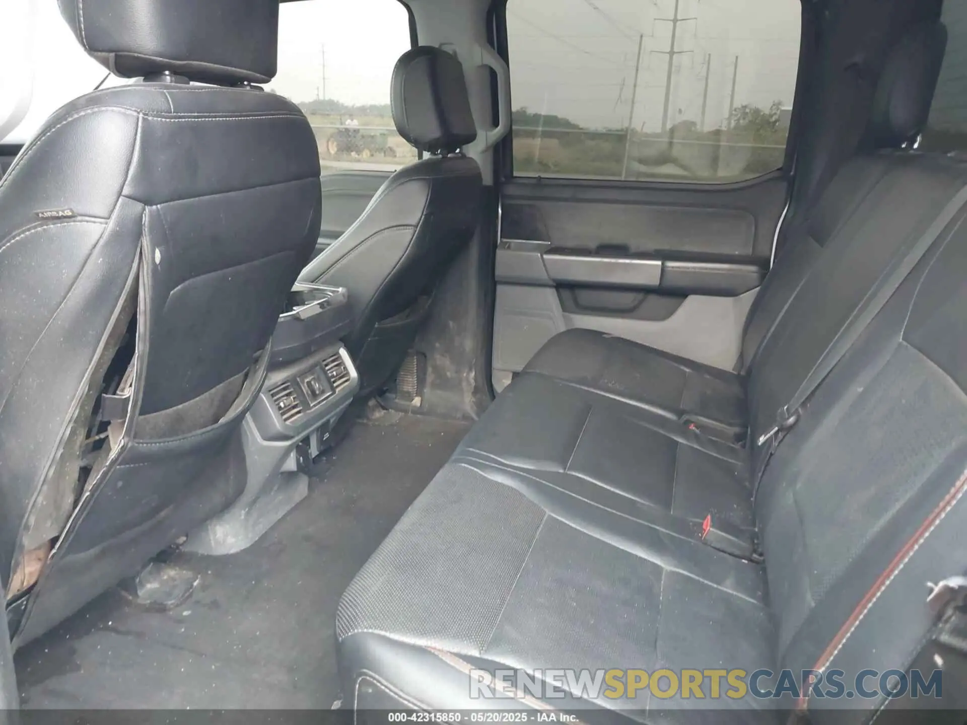 8 Photograph of a damaged car 1FTFW1E52MKD94436 FORD F-150 2021