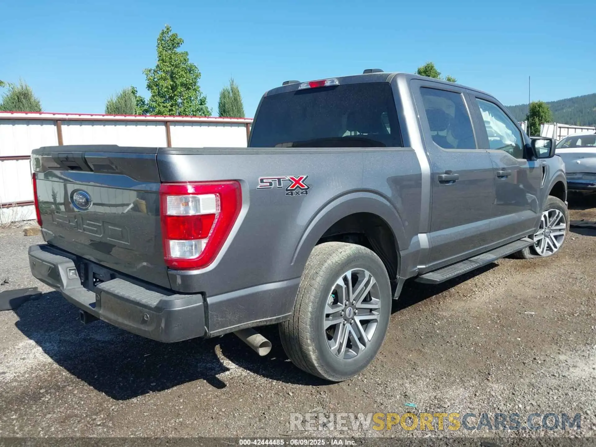 4 Фотография поврежденного автомобиля 1FTFW1E53MFB95002 FORD F-150 2021