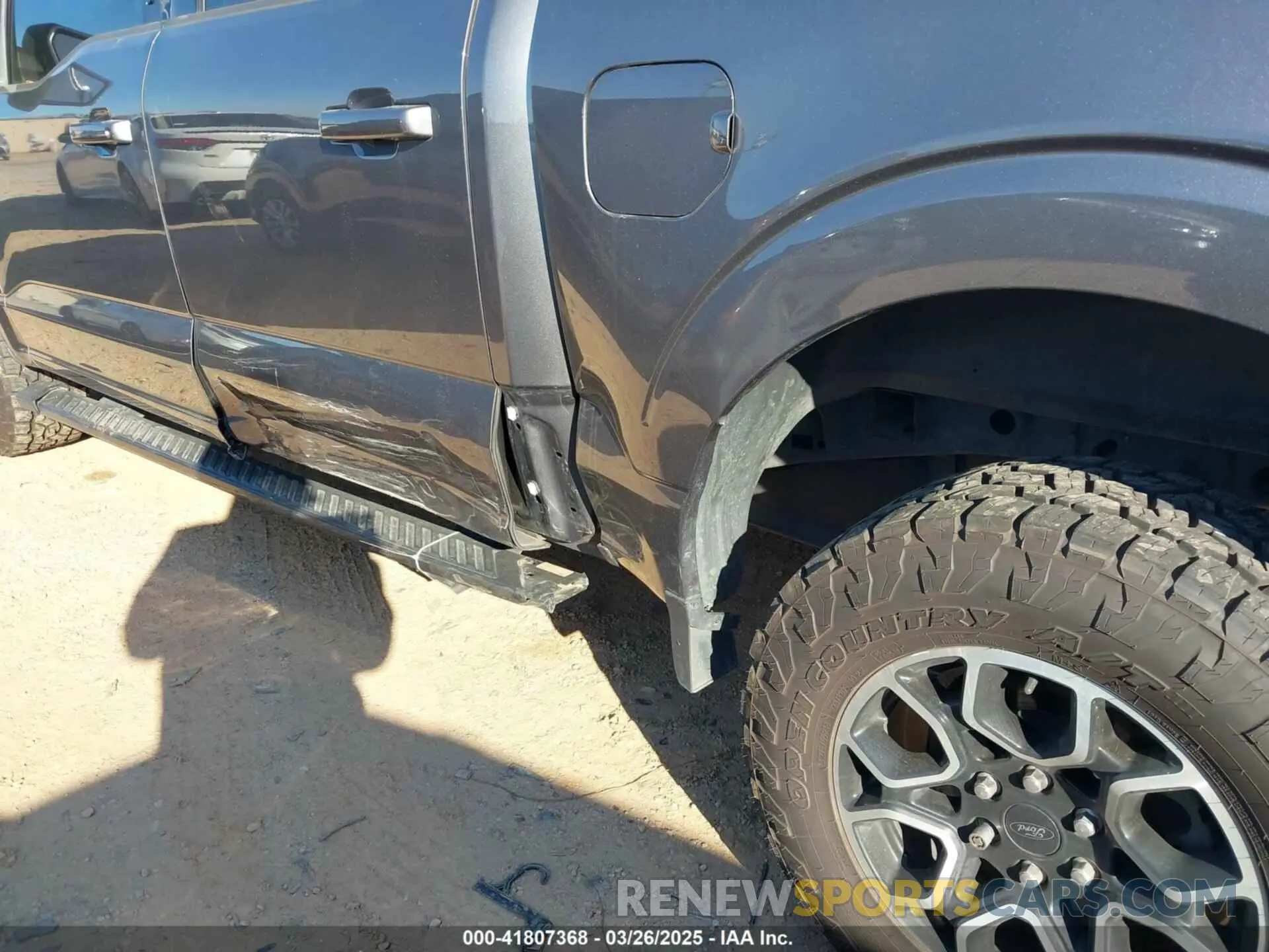 18 Photograph of a damaged car 1FTFW1E56MFC11922 FORD F-150 2021