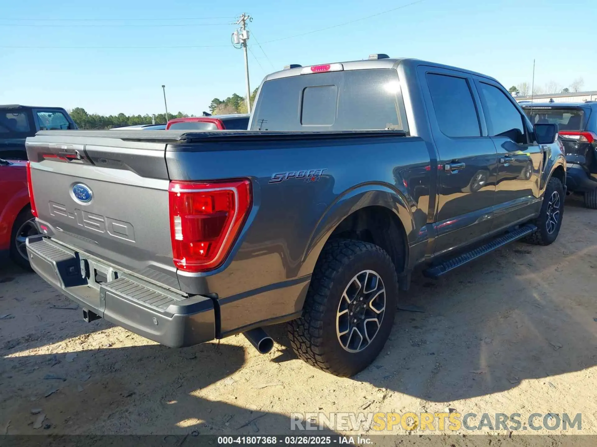 4 Photograph of a damaged car 1FTFW1E56MFC11922 FORD F-150 2021