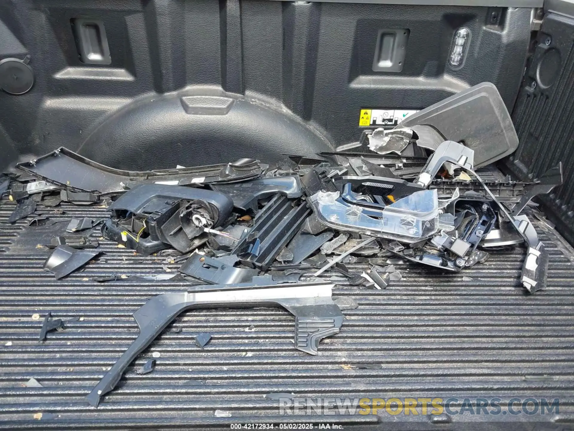 12 Photograph of a damaged car 1FTFW1E56MKE74015 FORD F-150 2021