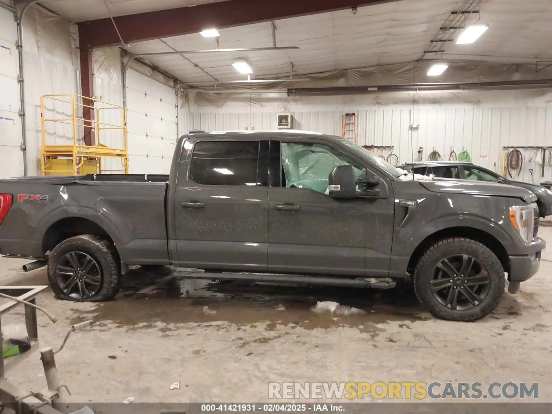 13 Фотография поврежденного автомобиля 1FTFW1E57MFC45268 FORD F-150 2021