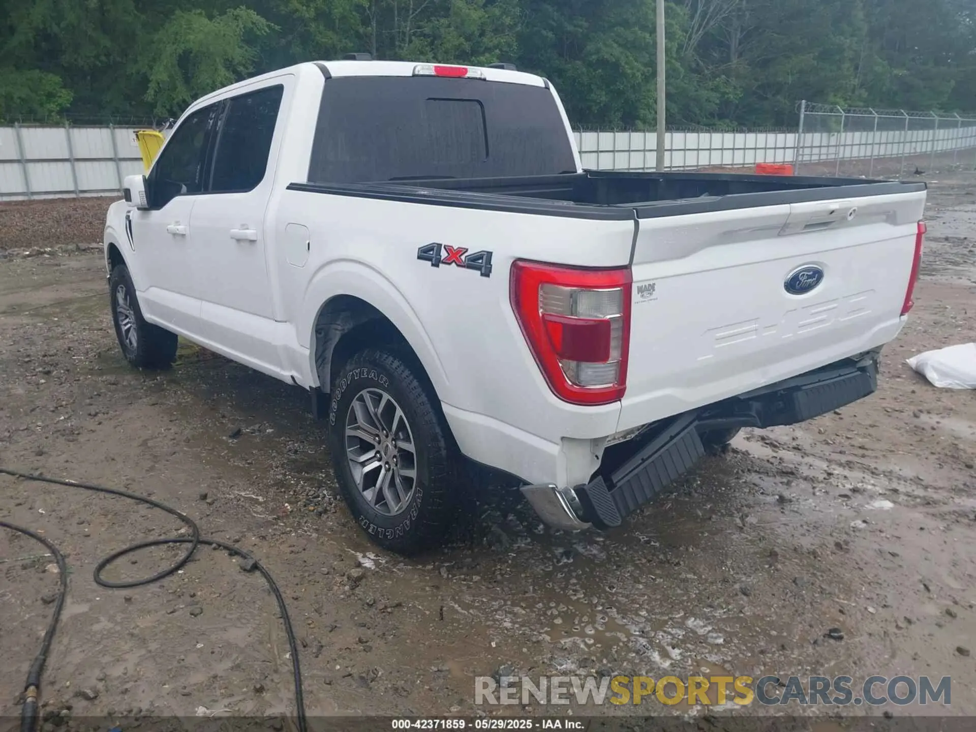 3 Photograph of a damaged car 1FTFW1E58MFC58112 FORD F-150 2021