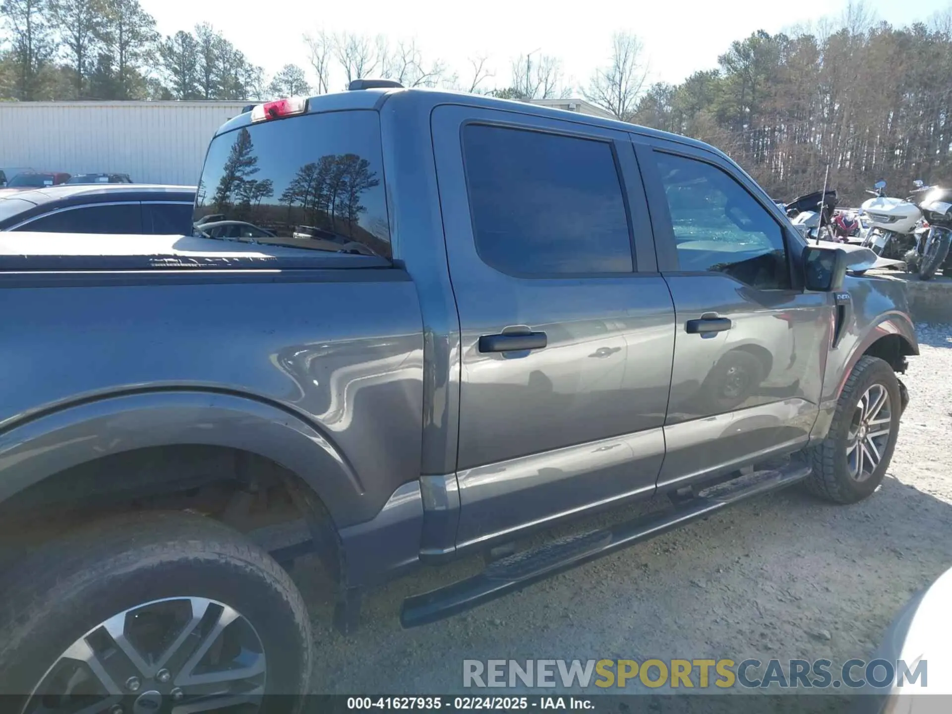 12 Photograph of a damaged car 1FTFW1E58MKD96370 FORD F-150 2021