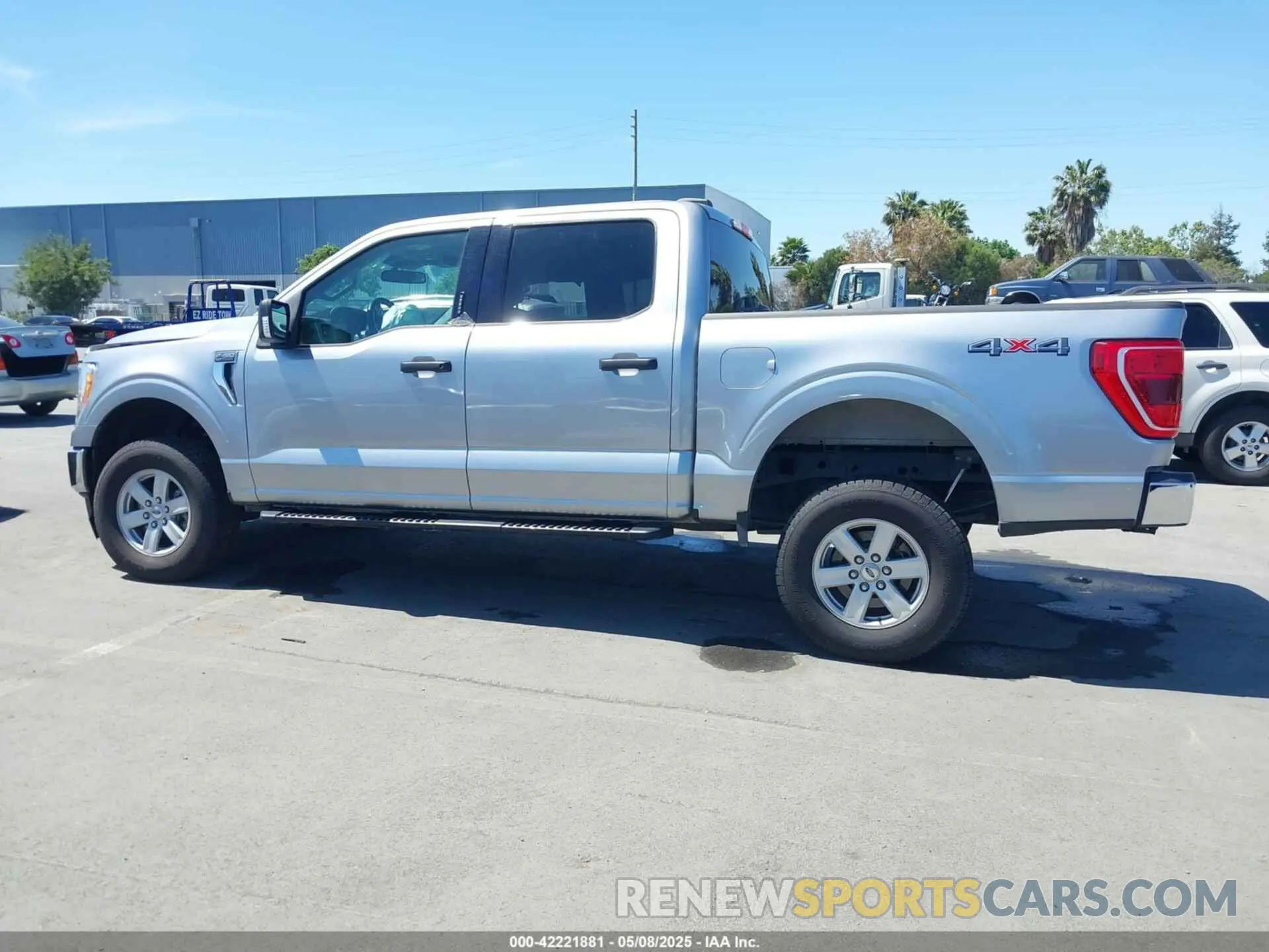 14 Photograph of a damaged car 1FTFW1E59MFA73499 FORD F-150 2021