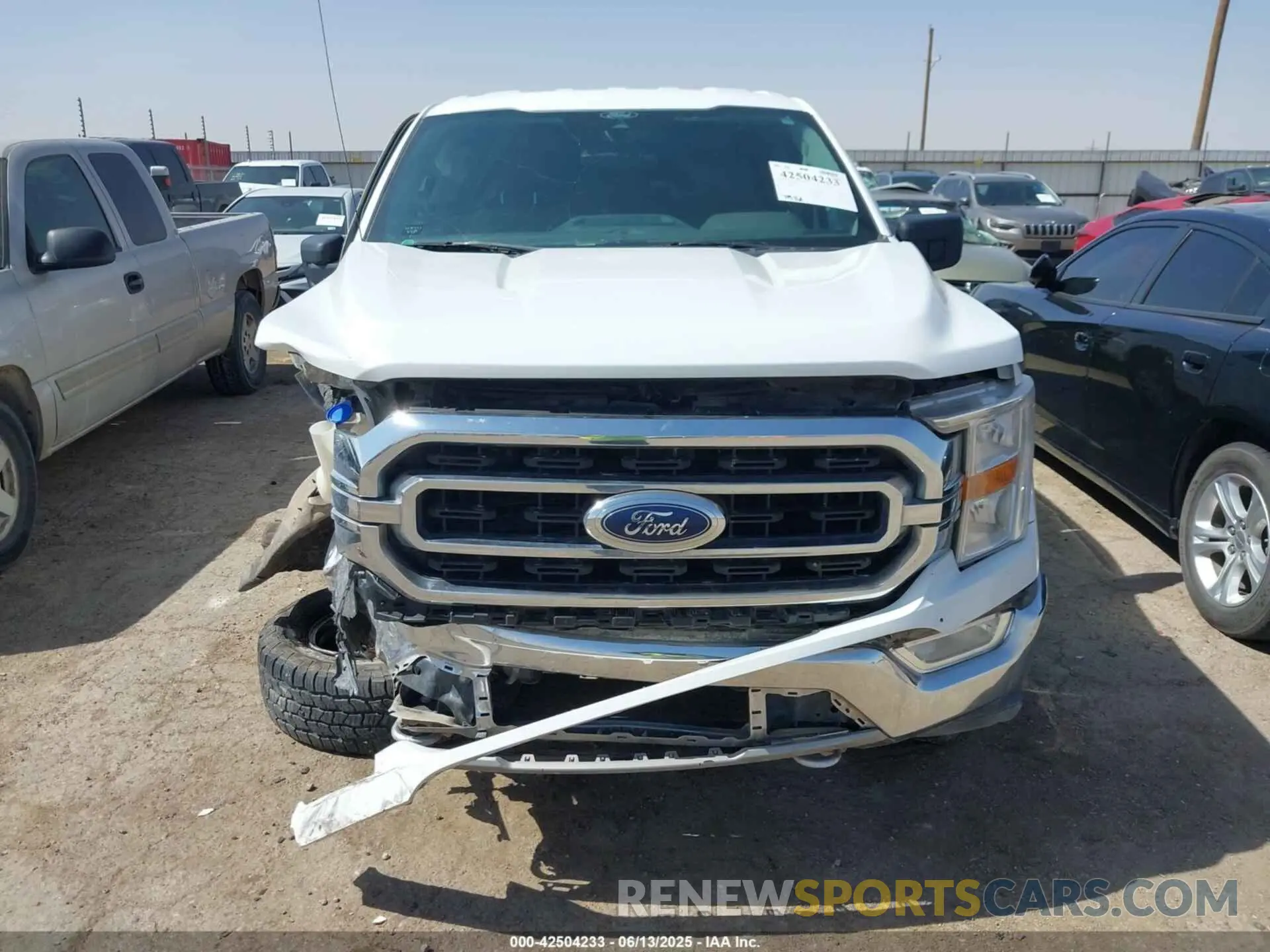 12 Photograph of a damaged car 1FTFW1E5XMFA69543 FORD F-150 2021