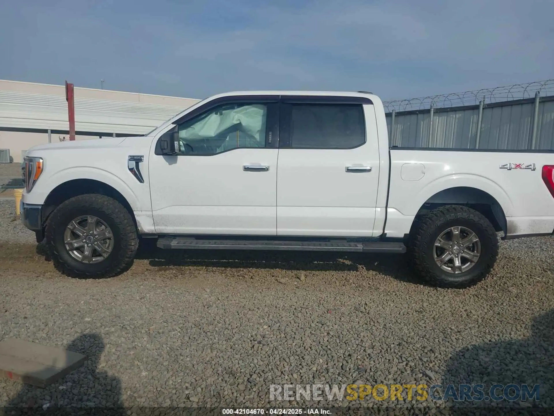 14 Фотография поврежденного автомобиля 1FTFW1E5XMFB02105 FORD F-150 2021