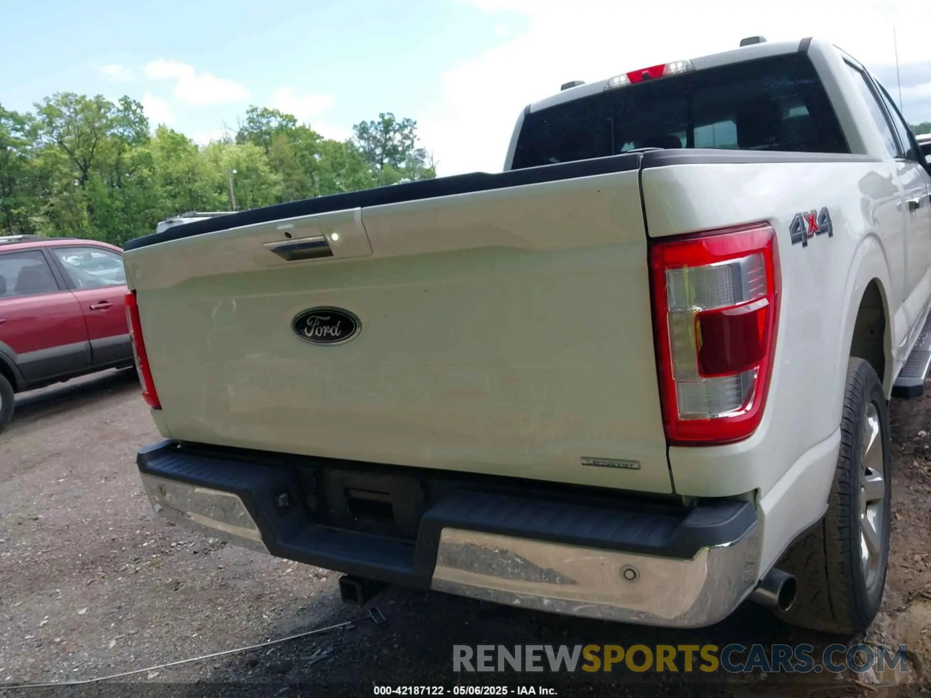 16 Photograph of a damaged car 1FTFW1E80MFA29126 FORD F-150 2021