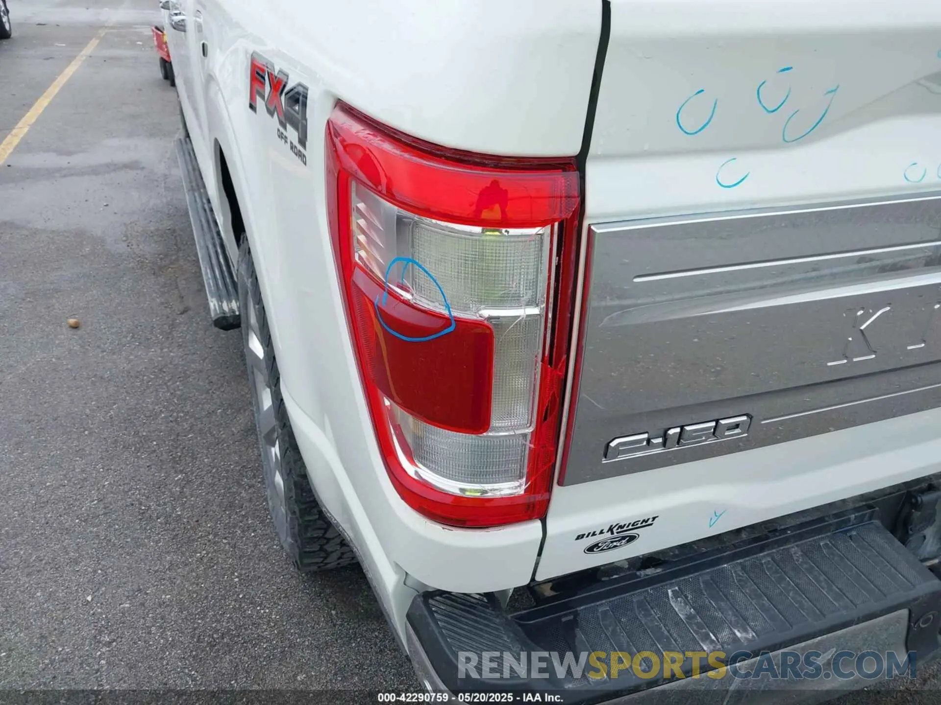 18 Photograph of a damaged car 1FTFW1E81MFA33895 FORD F-150 2021