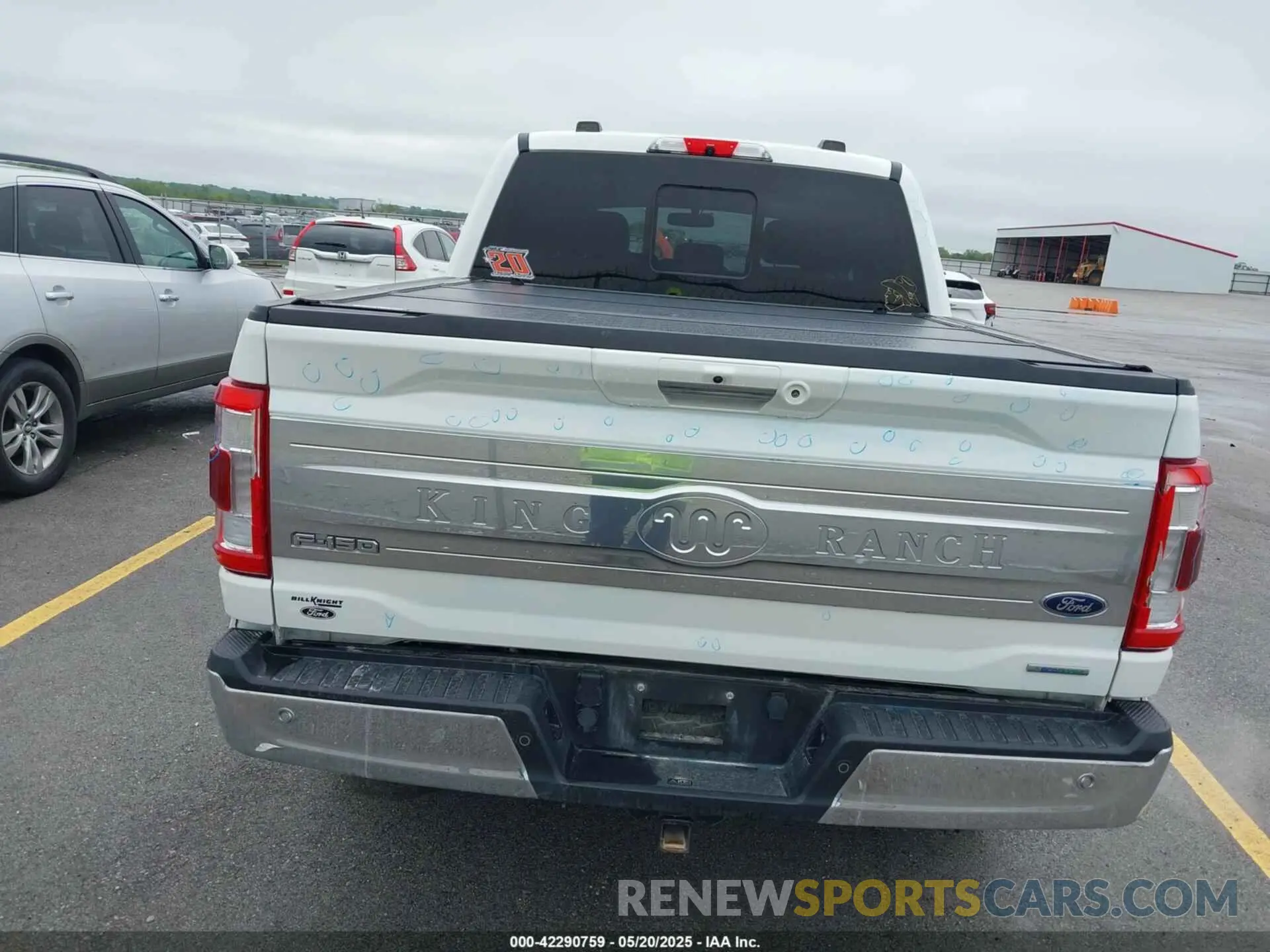 6 Photograph of a damaged car 1FTFW1E81MFA33895 FORD F-150 2021