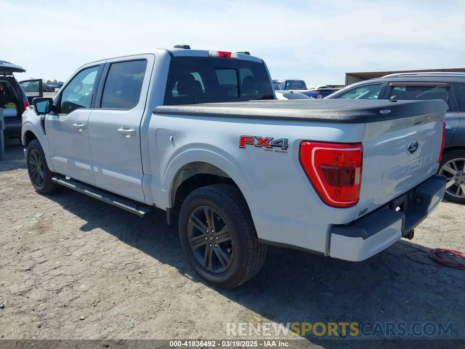 3 Фотография поврежденного автомобиля 1FTFW1E82MKE90755 FORD F-150 2021