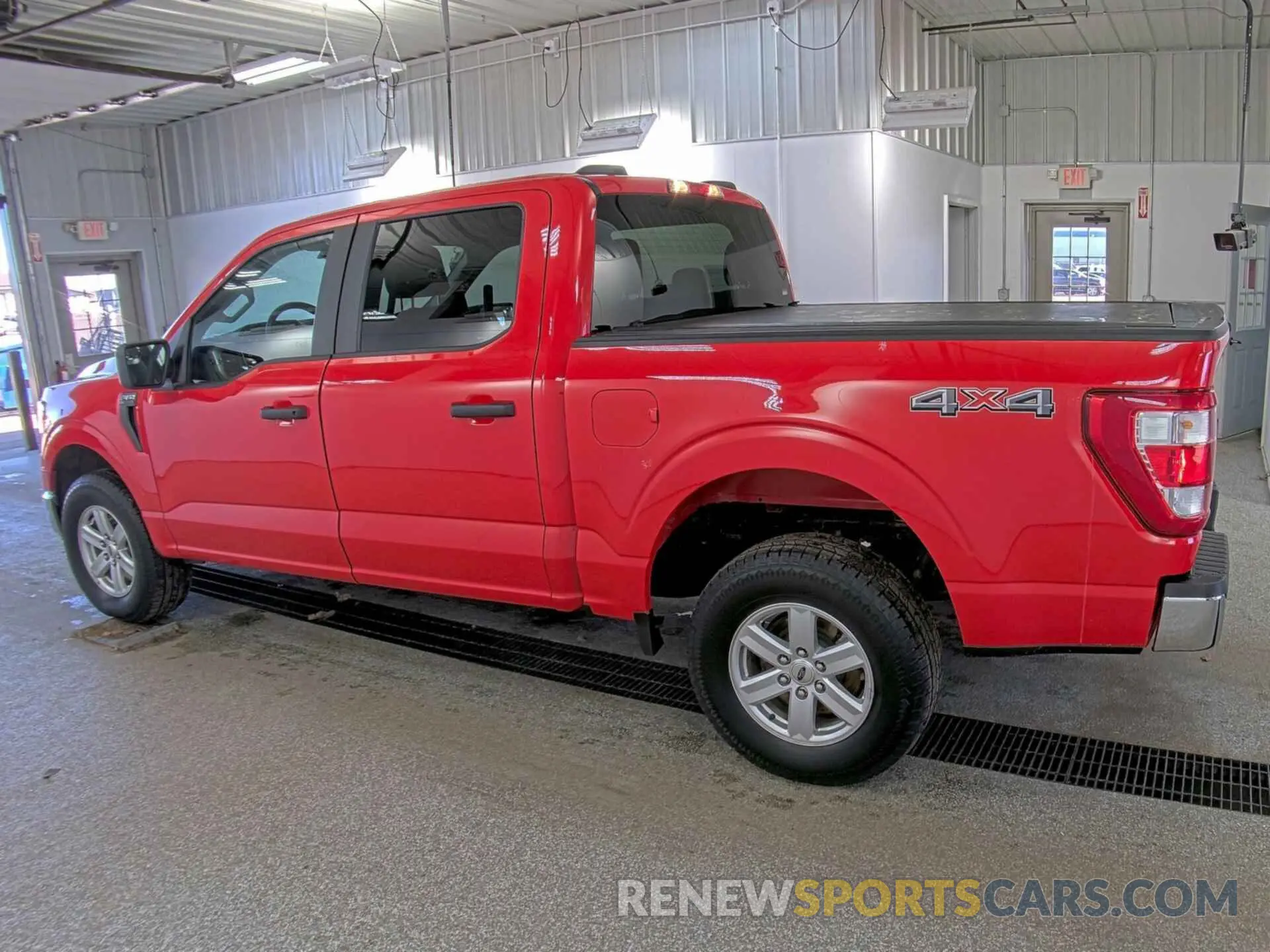 7 Photograph of a damaged car 1FTFW1E83MKE96113 FORD F-150 2021