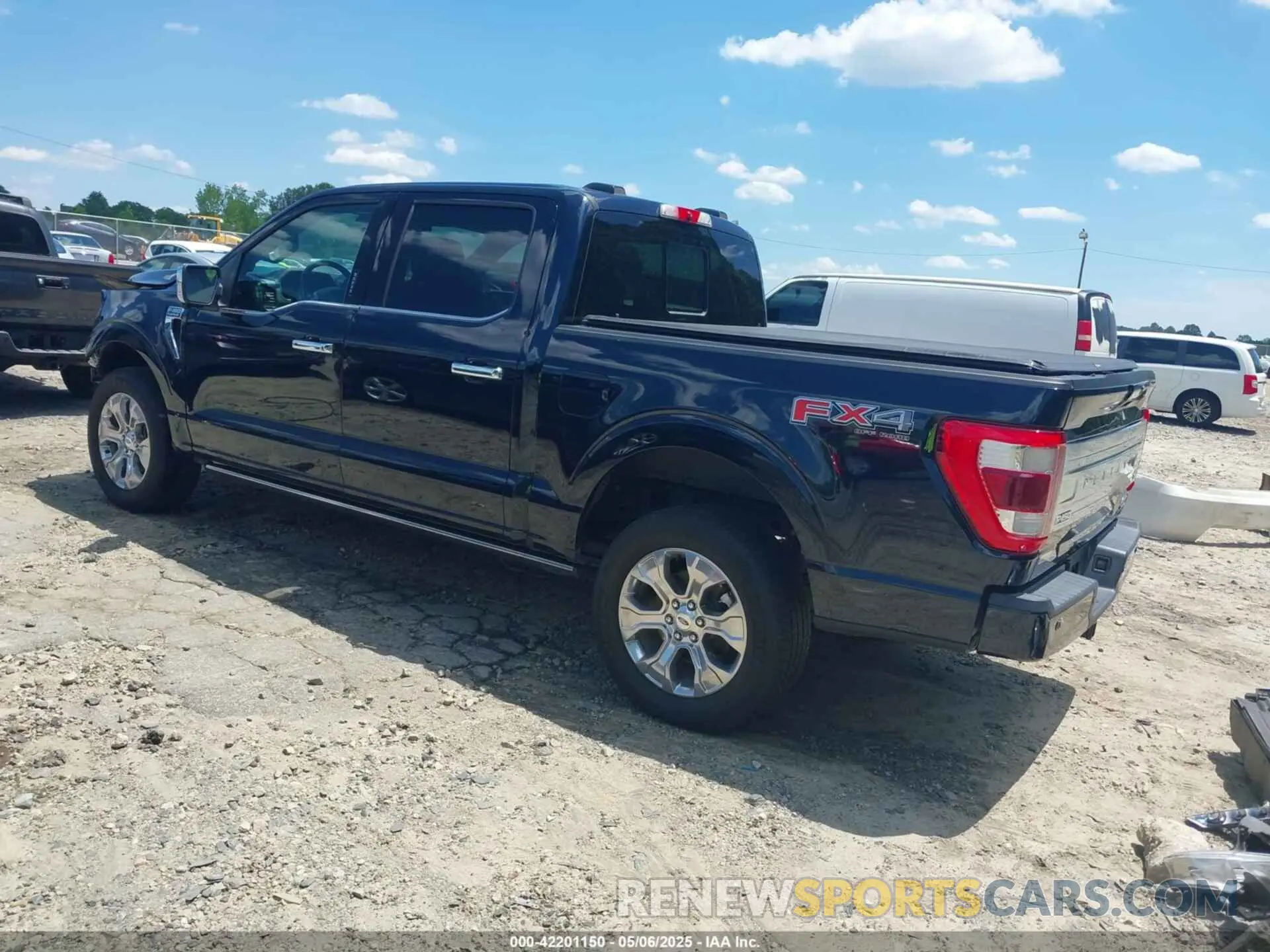 3 Photograph of a damaged car 1FTFW1E85MFB91107 FORD F-150 2021