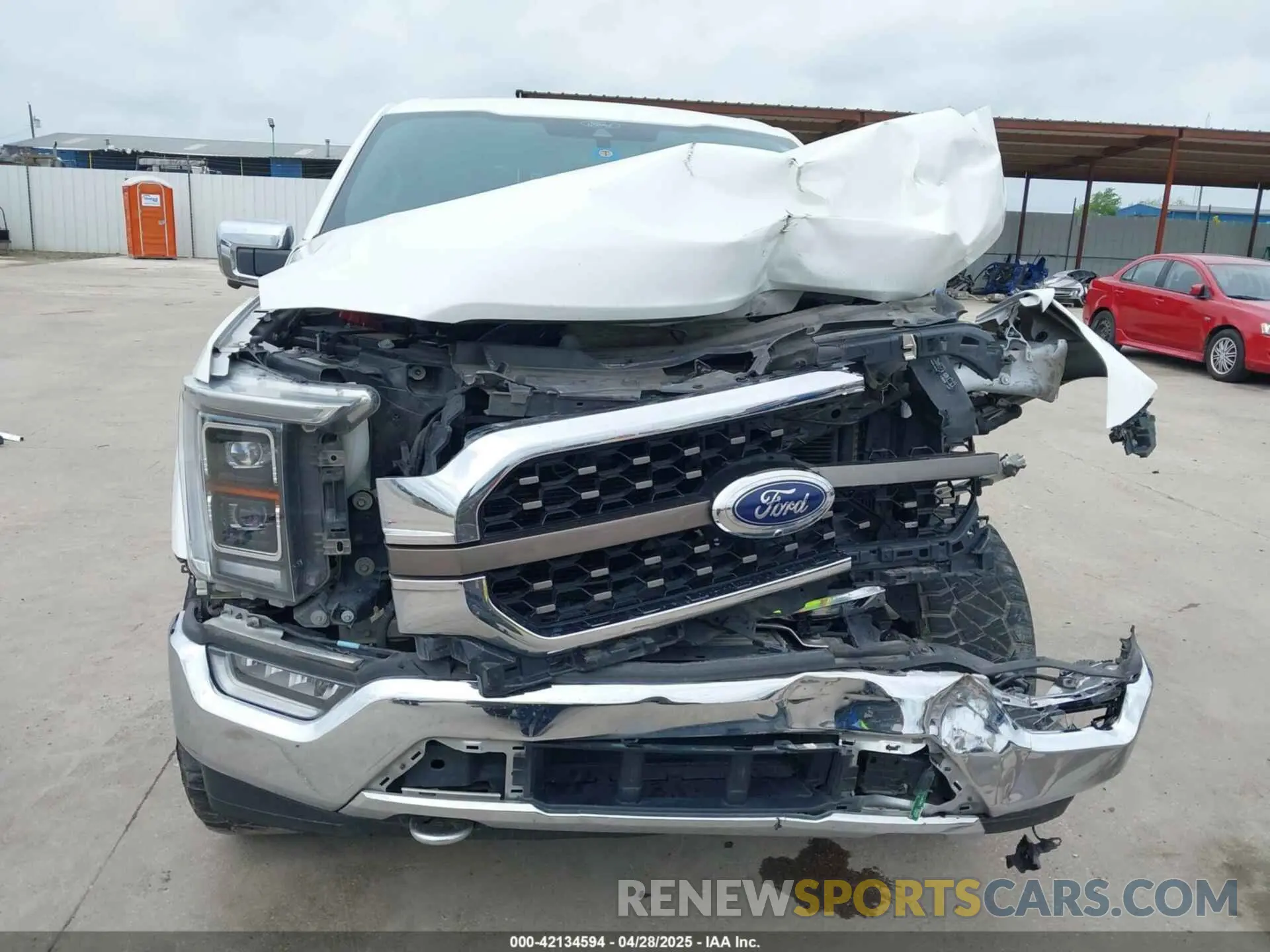 13 Photograph of a damaged car 1FTFW1E87MFA25820 FORD F-150 2021
