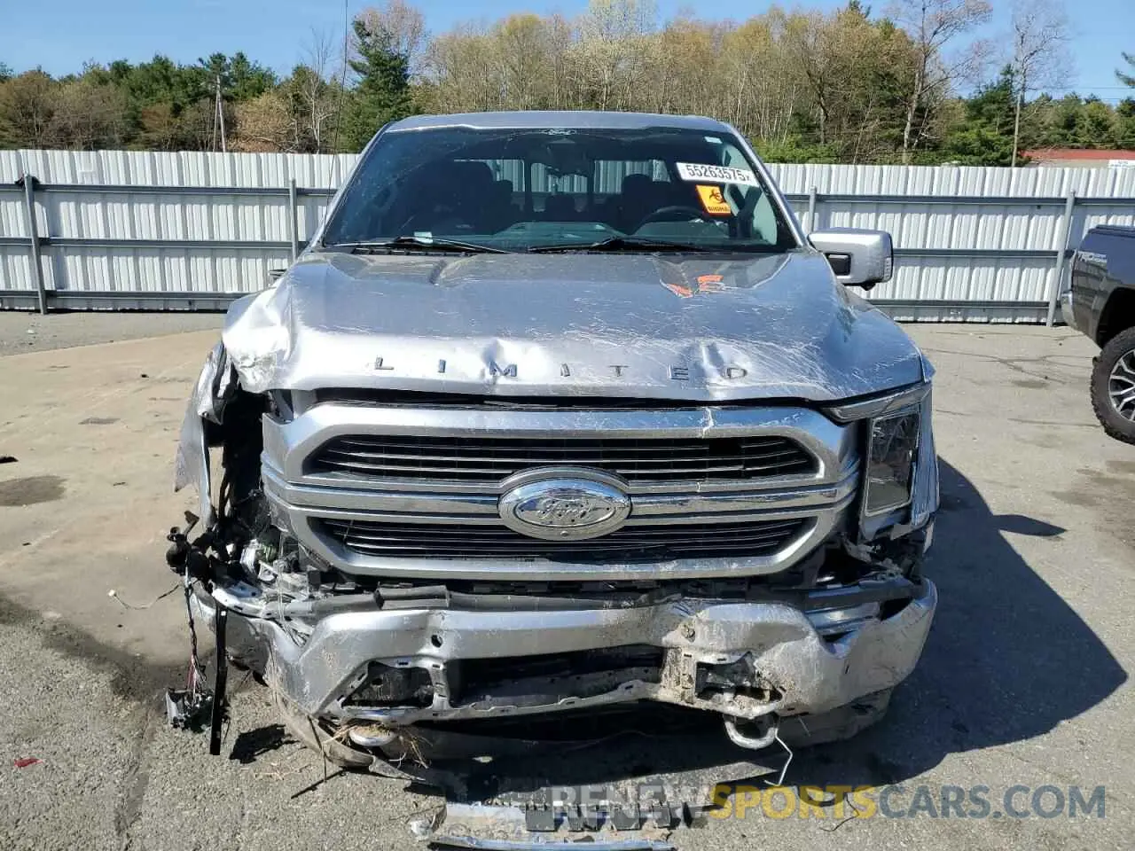 5 Photograph of a damaged car 1FTFW1E87MFA65072 FORD F-150 2021