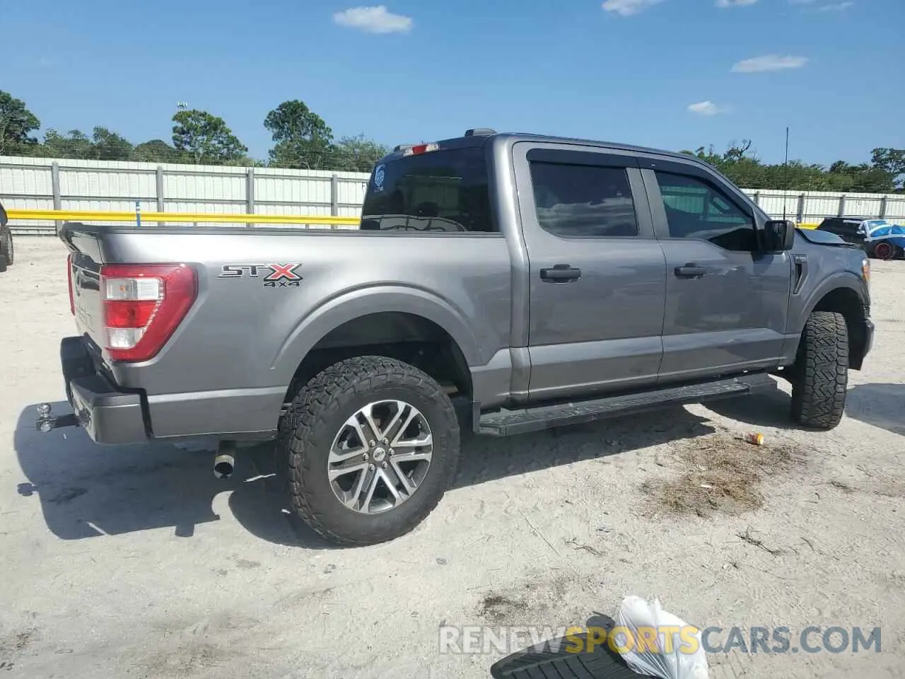 3 Photograph of a damaged car 1FTFW1E87MFB63311 FORD F-150 2021