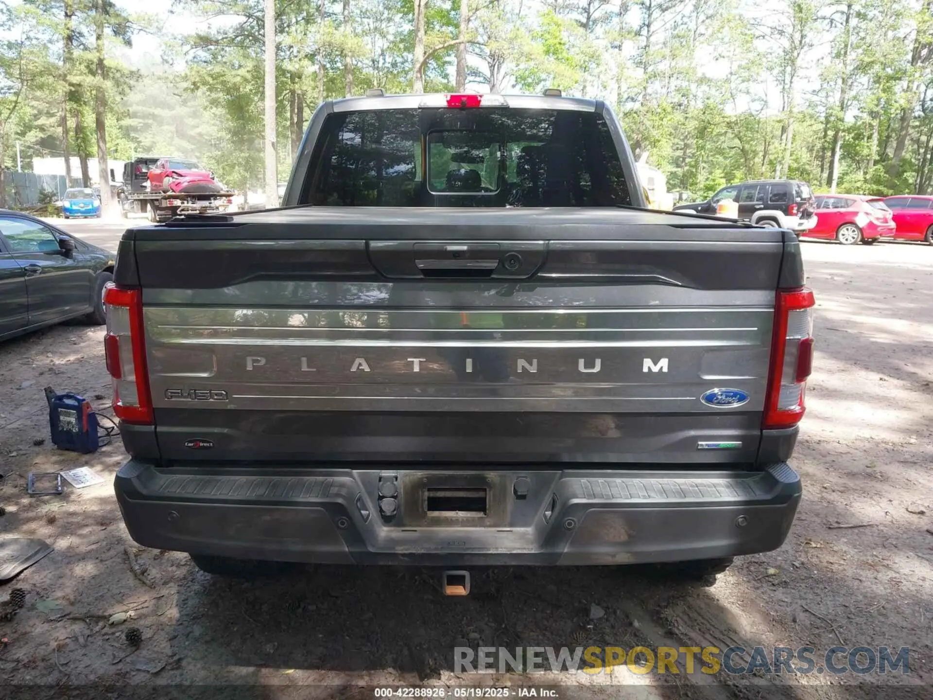 16 Photograph of a damaged car 1FTFW1E87MFC59701 FORD F-150 2021