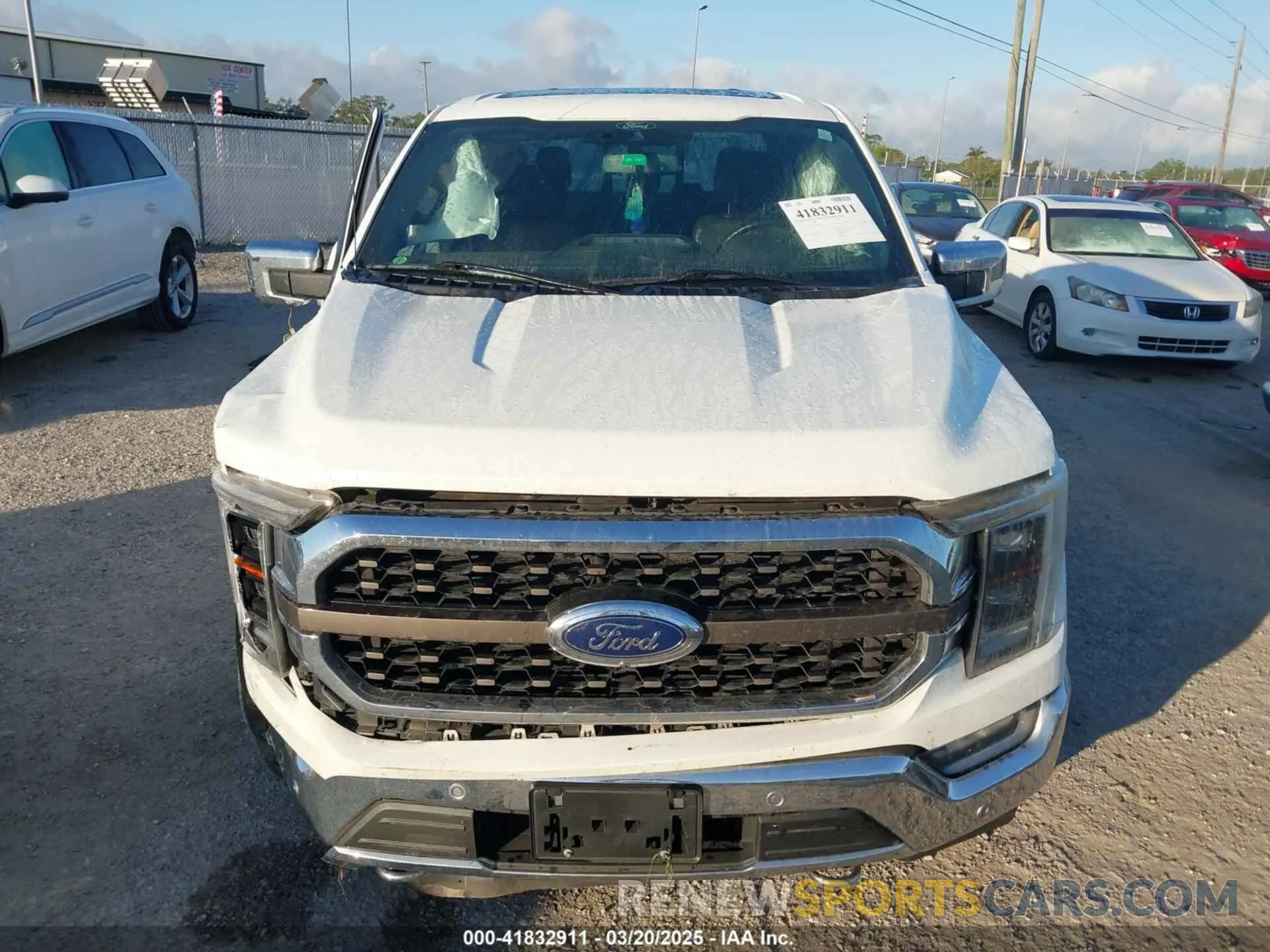 12 Фотография поврежденного автомобиля 1FTFW1E89MFB34411 FORD F-150 2021