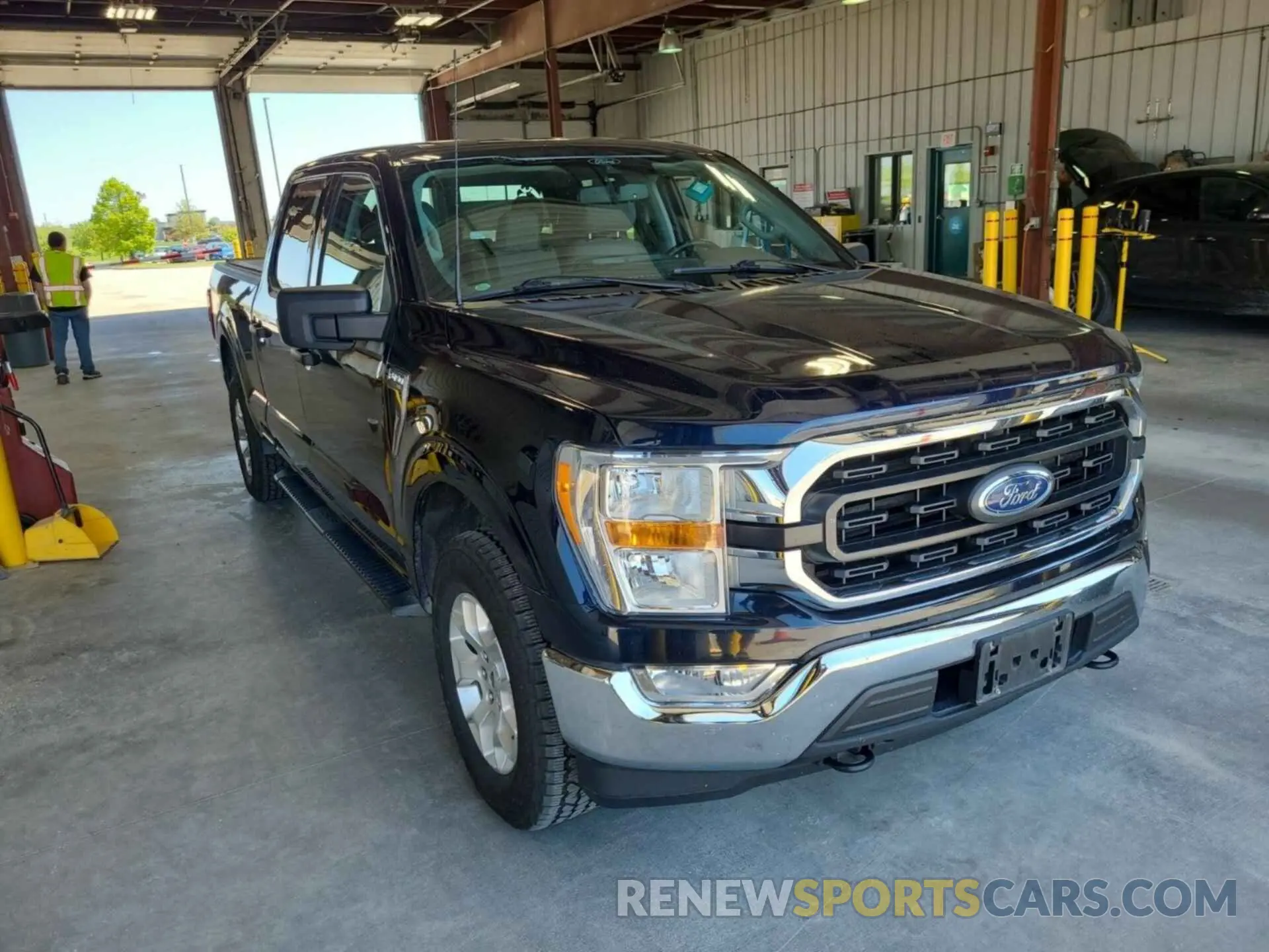 4 Фотография поврежденного автомобиля 1FTFW1E8XMFB64775 FORD F-150 2021