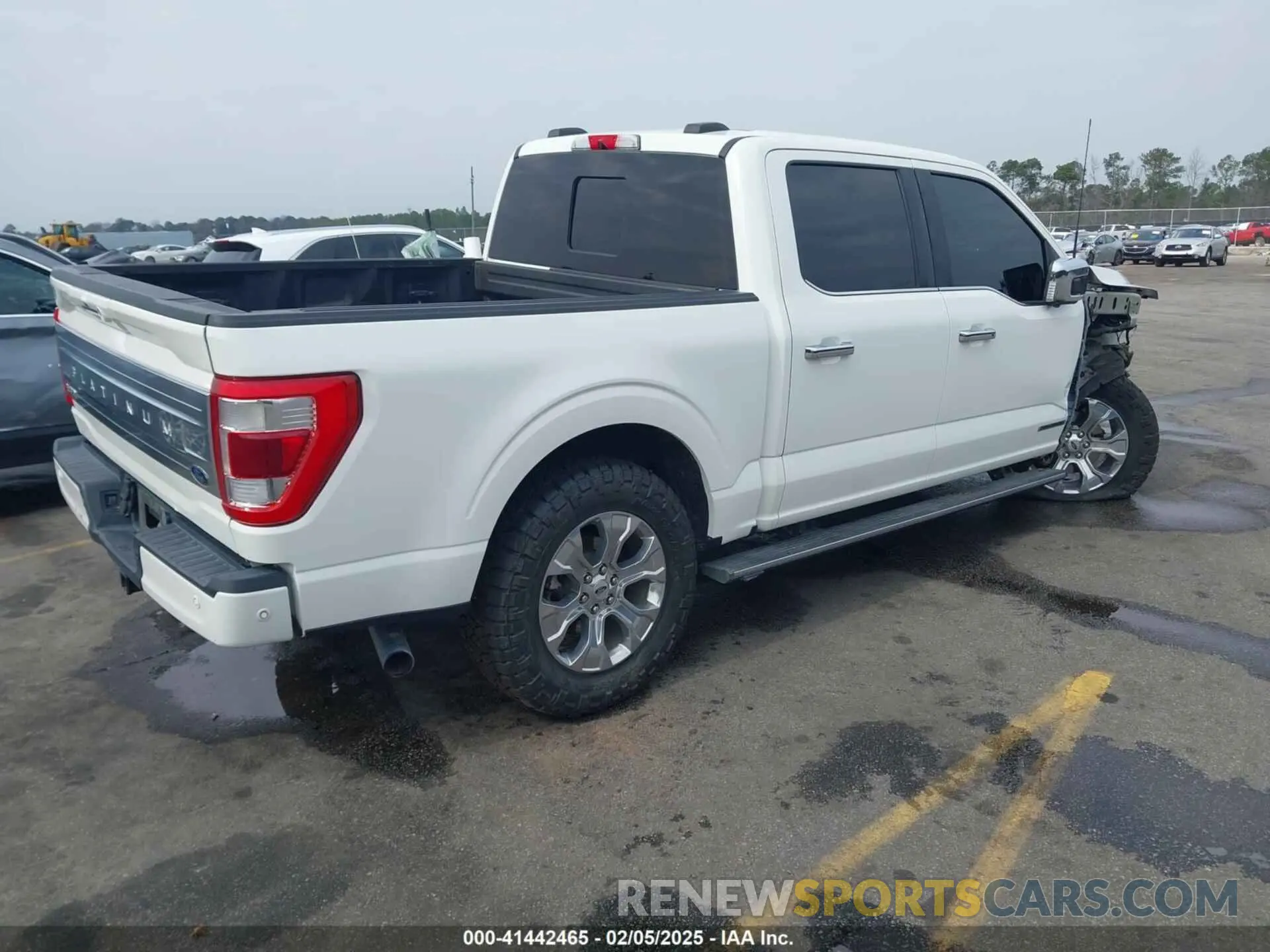 4 Photograph of a damaged car 1FTFW1ED3MFB75260 FORD F-150 2021