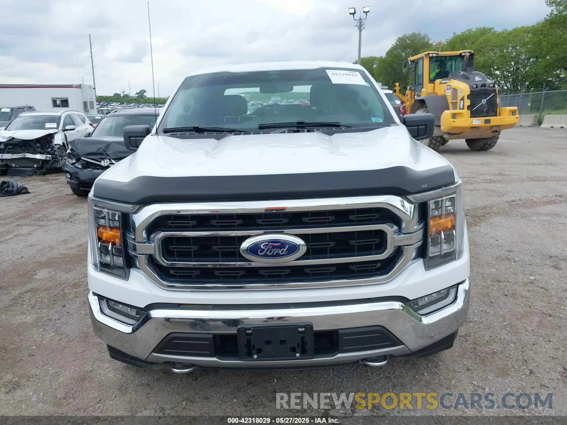 12 Photograph of a damaged car 1FTFW1ED7MFB36946 FORD F-150 2021