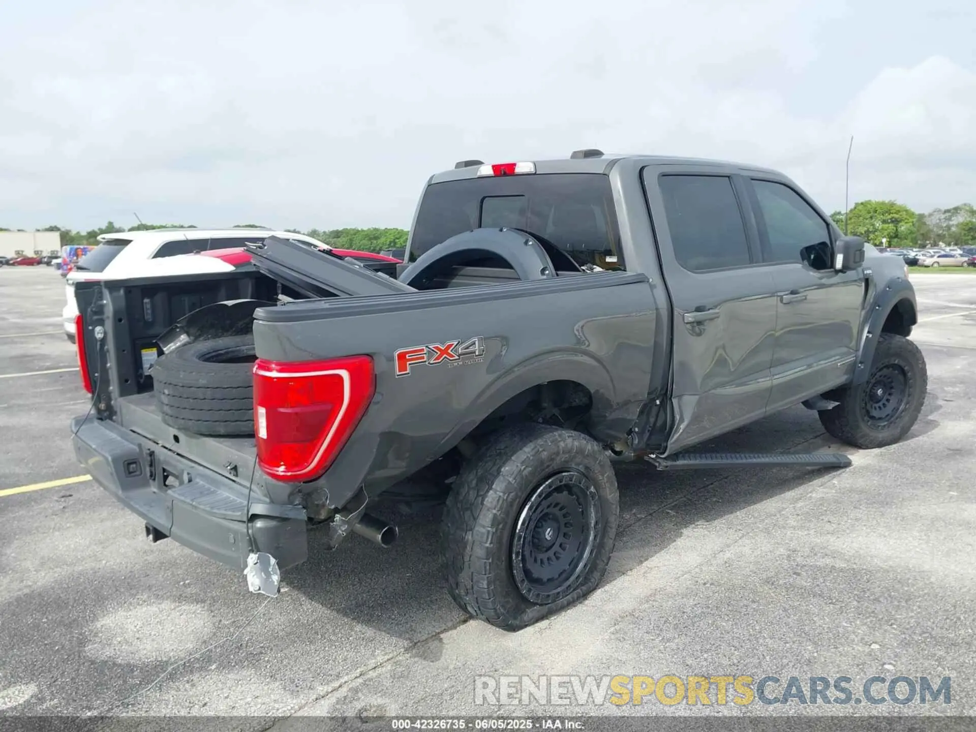 4 Photograph of a damaged car 1FTFW1EDXMFC59379 FORD F-150 2021