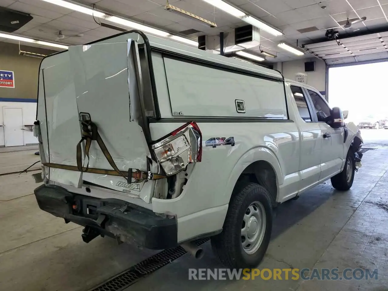 3 Photograph of a damaged car 1FTFX1E57MKE48925 FORD F-150 2021