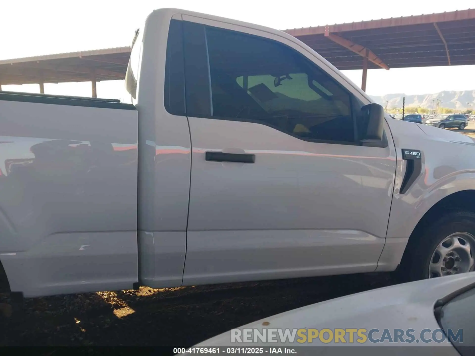 13 Фотография поврежденного автомобиля 1FTMF1CB2MKD73604 FORD F-150 2021