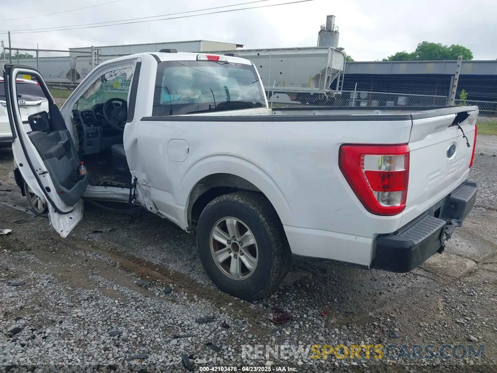 3 Photograph of a damaged car 1FTMF1CB5MKE25341 FORD F-150 2021
