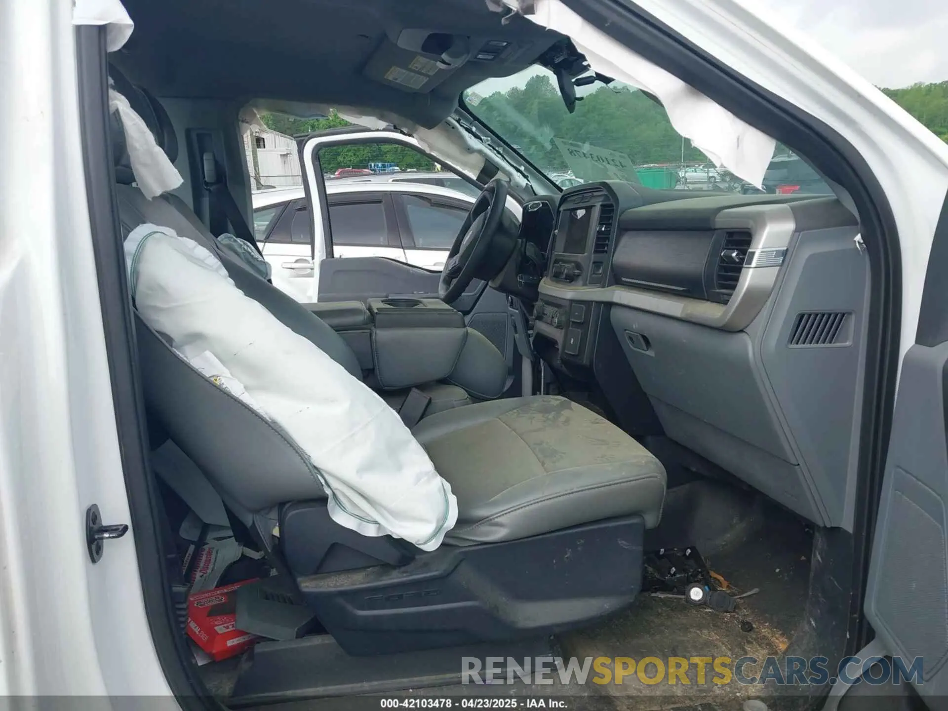 5 Photograph of a damaged car 1FTMF1CB5MKE25341 FORD F-150 2021