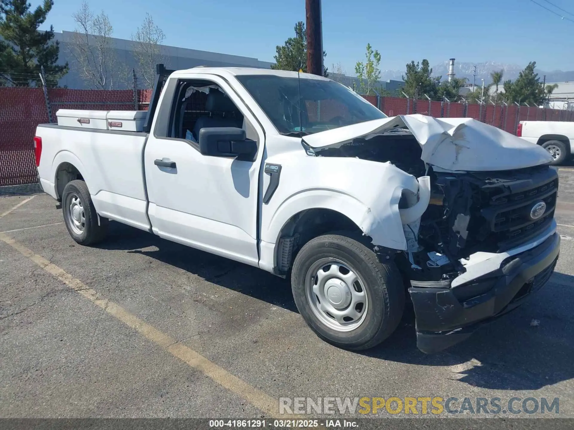1 Фотография поврежденного автомобиля 1FTMF1CB7MKE07276 FORD F-150 2021