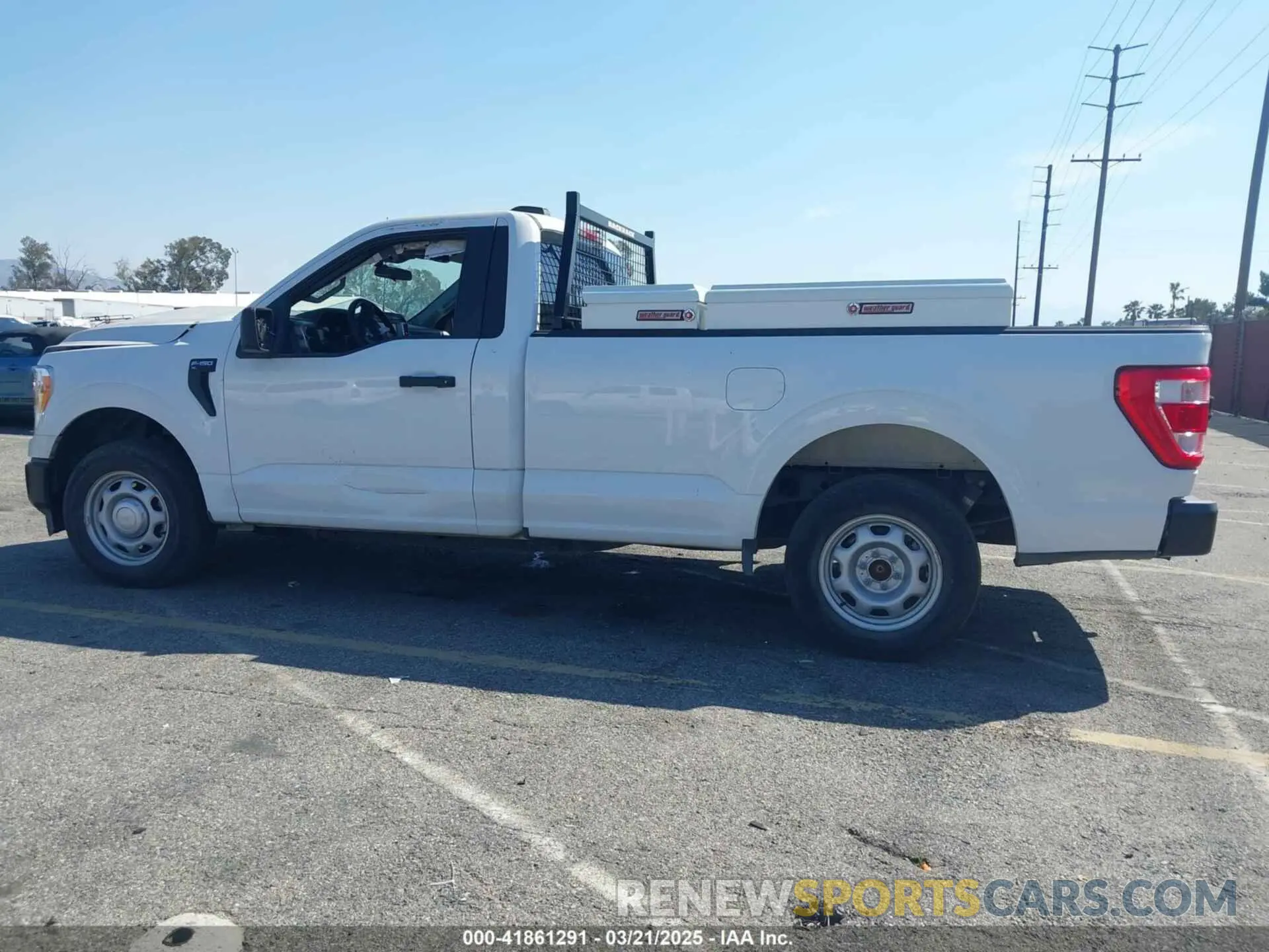 14 Фотография поврежденного автомобиля 1FTMF1CB7MKE07276 FORD F-150 2021