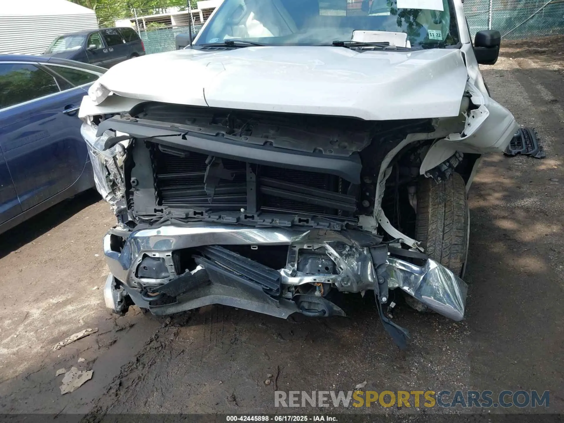6 Photograph of a damaged car 1FTMF1E5XMKE21132 FORD F-150 2021