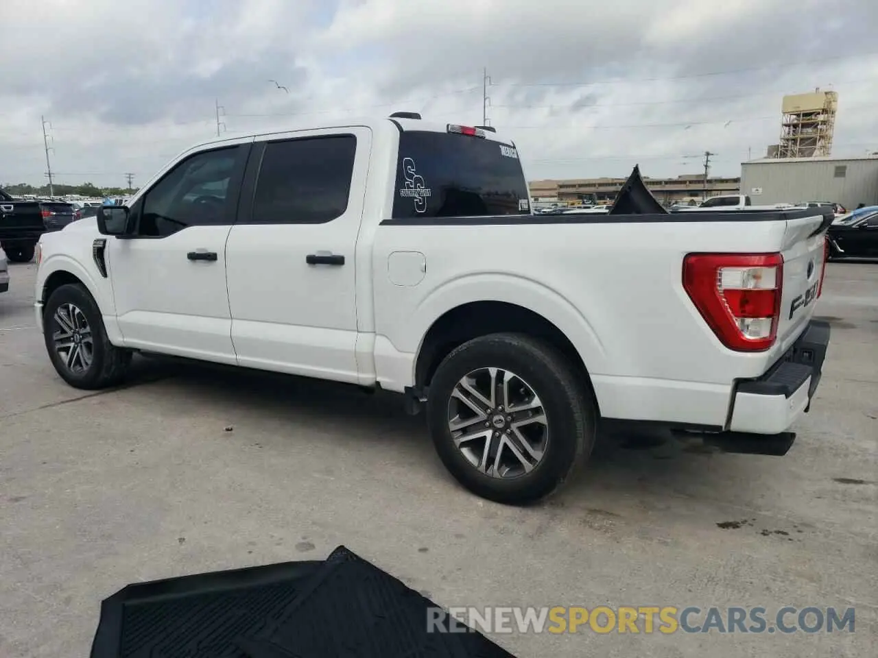 2 Photograph of a damaged car 1FTEW1C50NKD48488 FORD F-150 2022