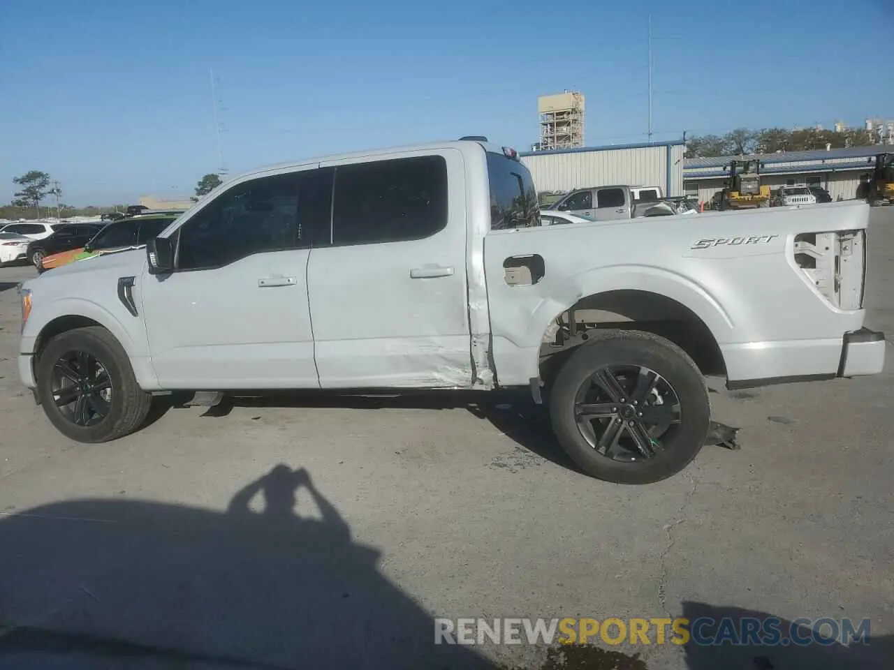 2 Photograph of a damaged car 1FTEW1C88NKD06872 FORD F-150 2022