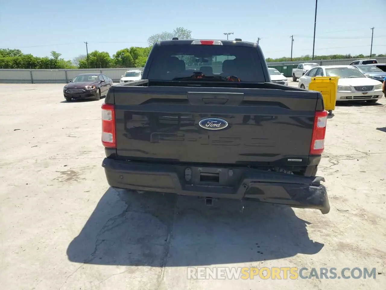 6 Photograph of a damaged car 1FTEW1CP5NKD37004 FORD F-150 2022