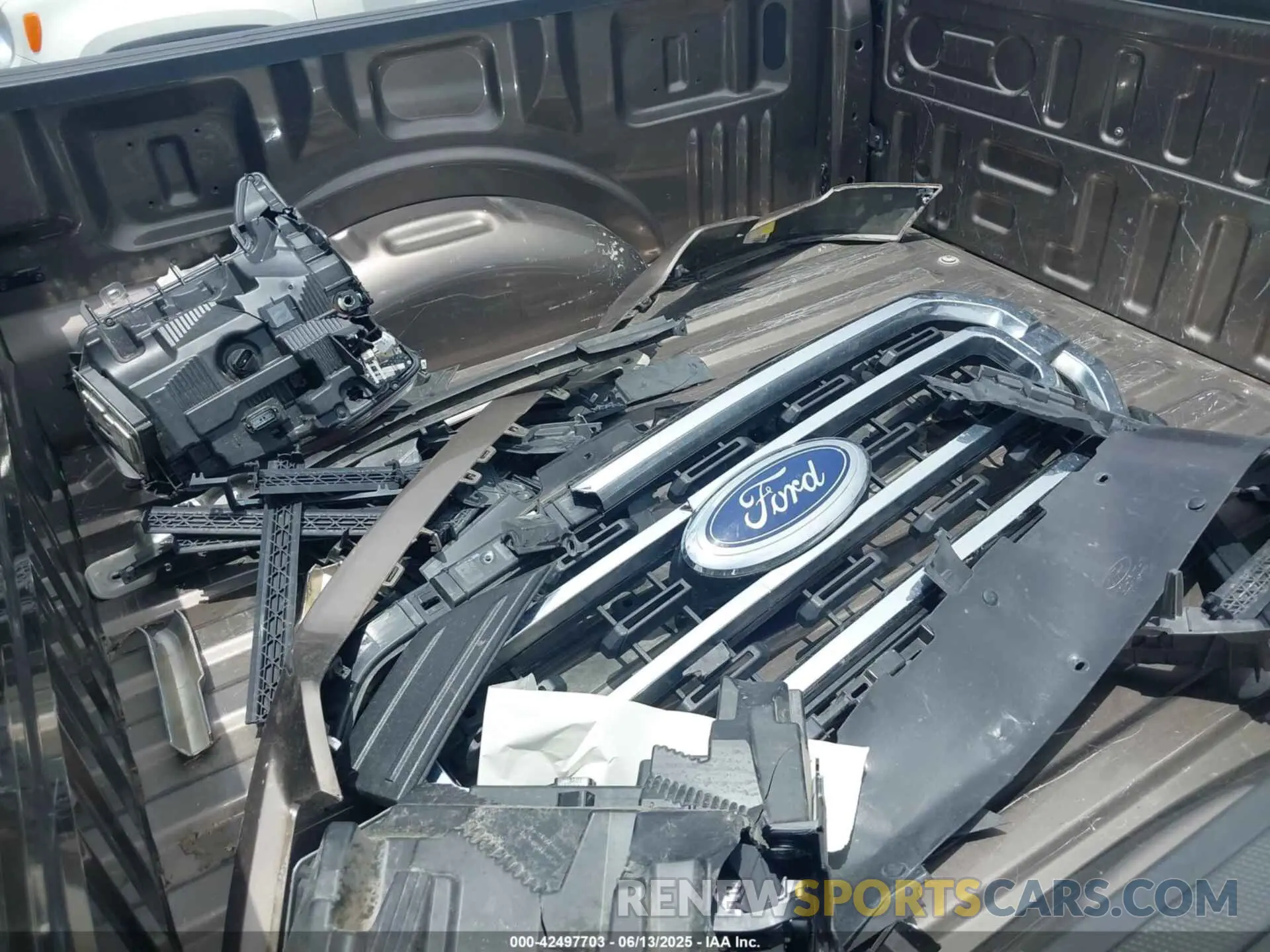 12 Photograph of a damaged car 1FTEW1CP8NFA27857 FORD F-150 2022